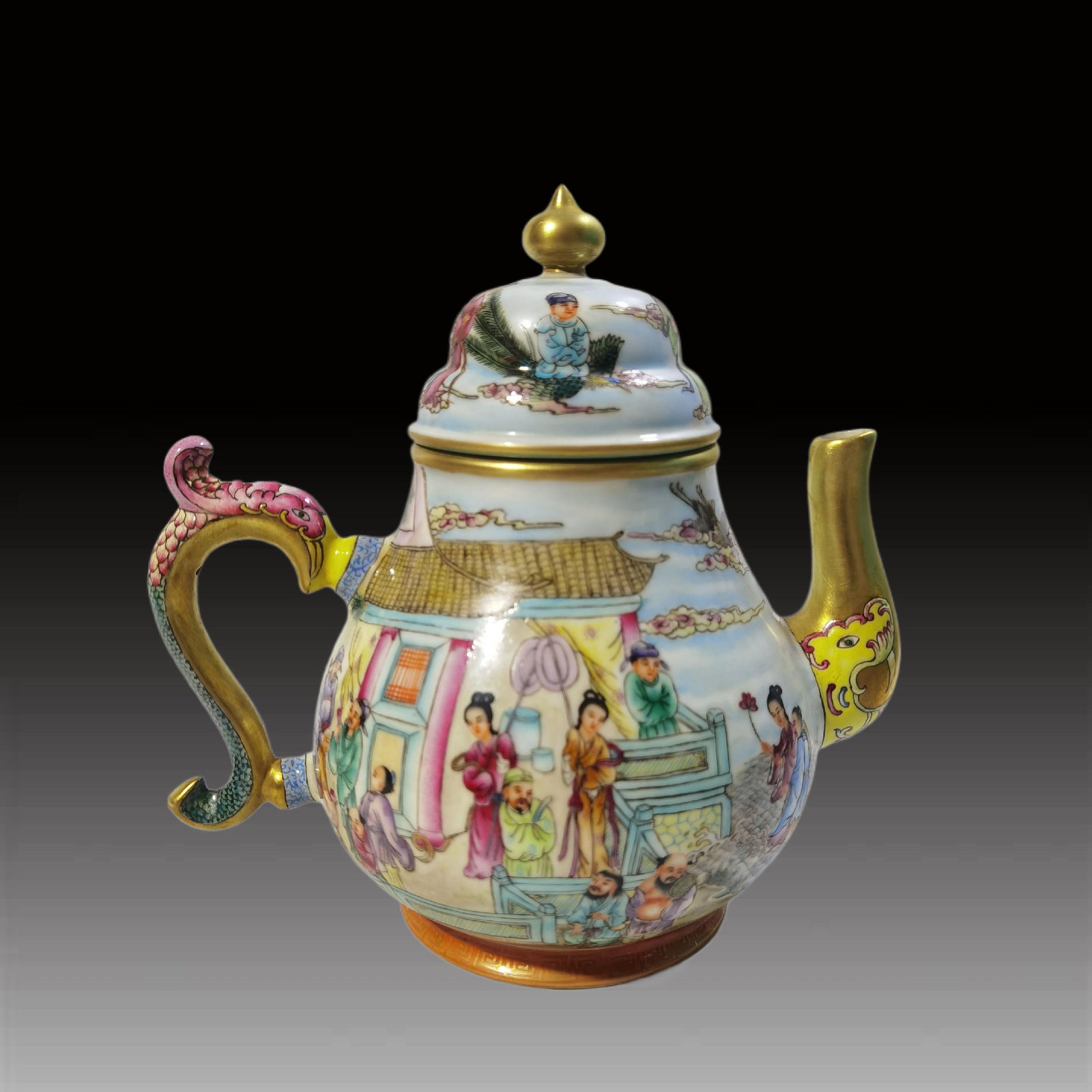 An Exquisite Famille-Rose Gilt Character and Story Pattern Phoenix Head Ewer: An Exquisite Famille-Rose Gilt Character and Story Pattern Phoenix Head Ewer,Qing Dynasty, China,Qianlong Four-character Mark,Size:8.1inx3.1inx8.3inx3.7in