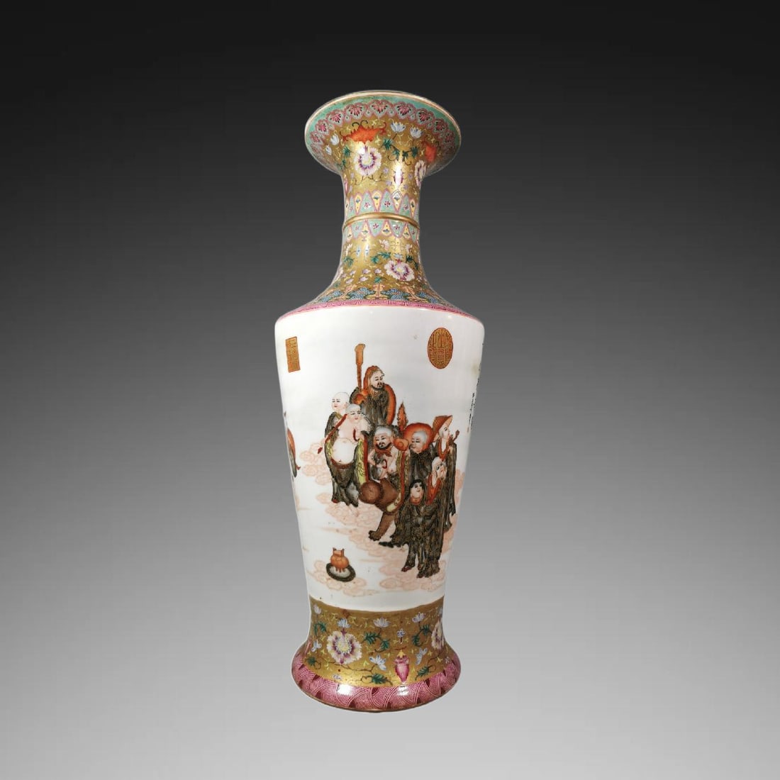 An Exquisite Ink Color Painted Gold Arhat Pattern Vase: An Exquisite Ink Color Painted Gold Arhat Pattern Vase,Qing Dynasty, China,Qianlong Four-character Mark,Size:22.8inx9.1in 墨彩描金罗汉纹瓶,中Þ