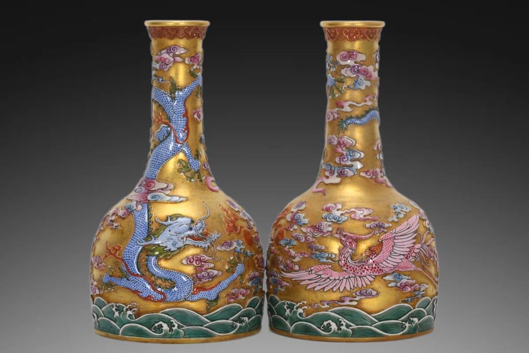 A pair of Exquisite Enamel Gold Ground Dragon and Phoenix Pattern Vase: A pair of Exquisite Enamel Gold Ground Dragon and Phoenix Pattern Vase,Qing Dynasty, China,Qianlong Six-character Mark,Size:7.6inx1.6inx4.1in 一对珐琅彩金地&#