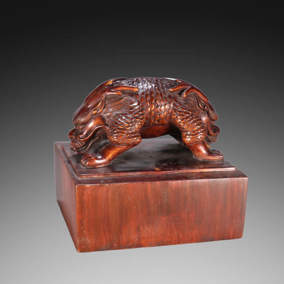 An Exquisite Boxwood Dragon Knob Seal: An Exquisite Boxwood Dragon Knob Seal,Qing Dynasty, China,Size:4.3inx4.7in,Weight:744.9g 黄杨木龙钮印章,中国清代
