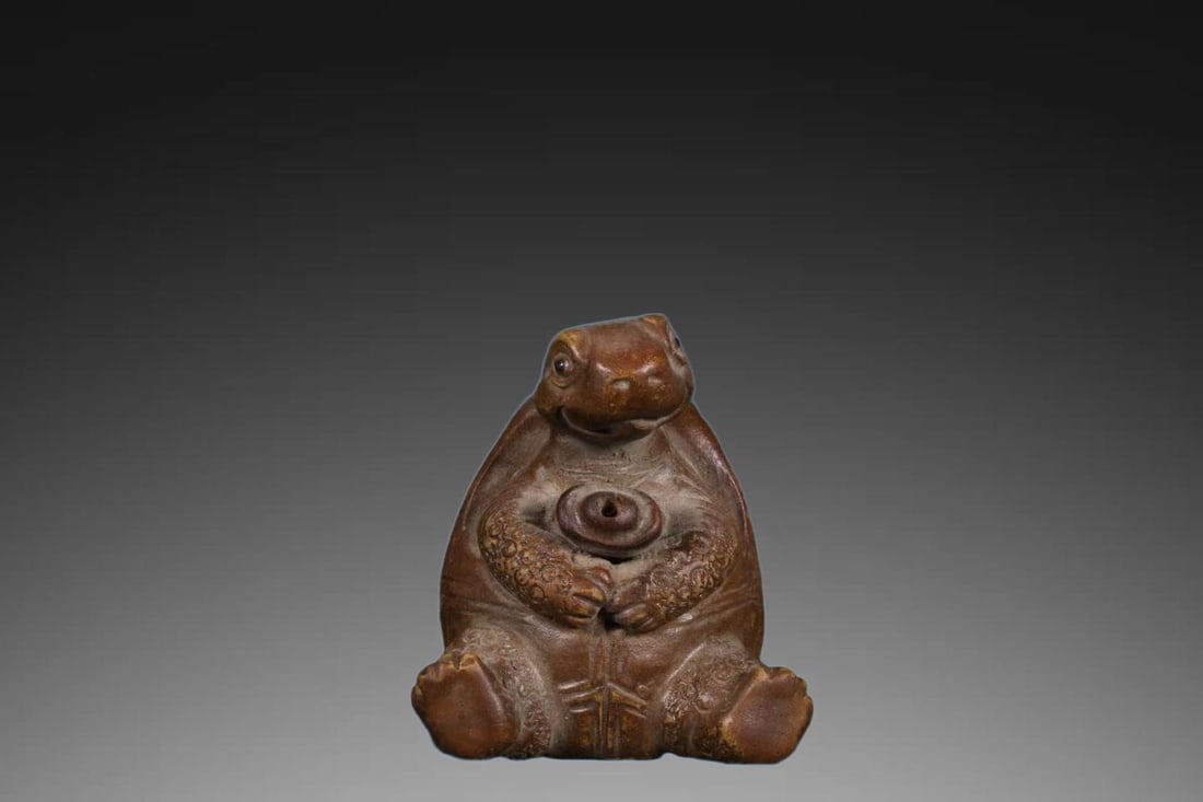 An Exquisite Purple Sands Tortoise Incense Holder: An Exquisite Purple Sands Tortoise Incense Holder,Qing Dynasty, China,Size:2.4inx1.6inx2.4in 紫砂龟香插,中国清代