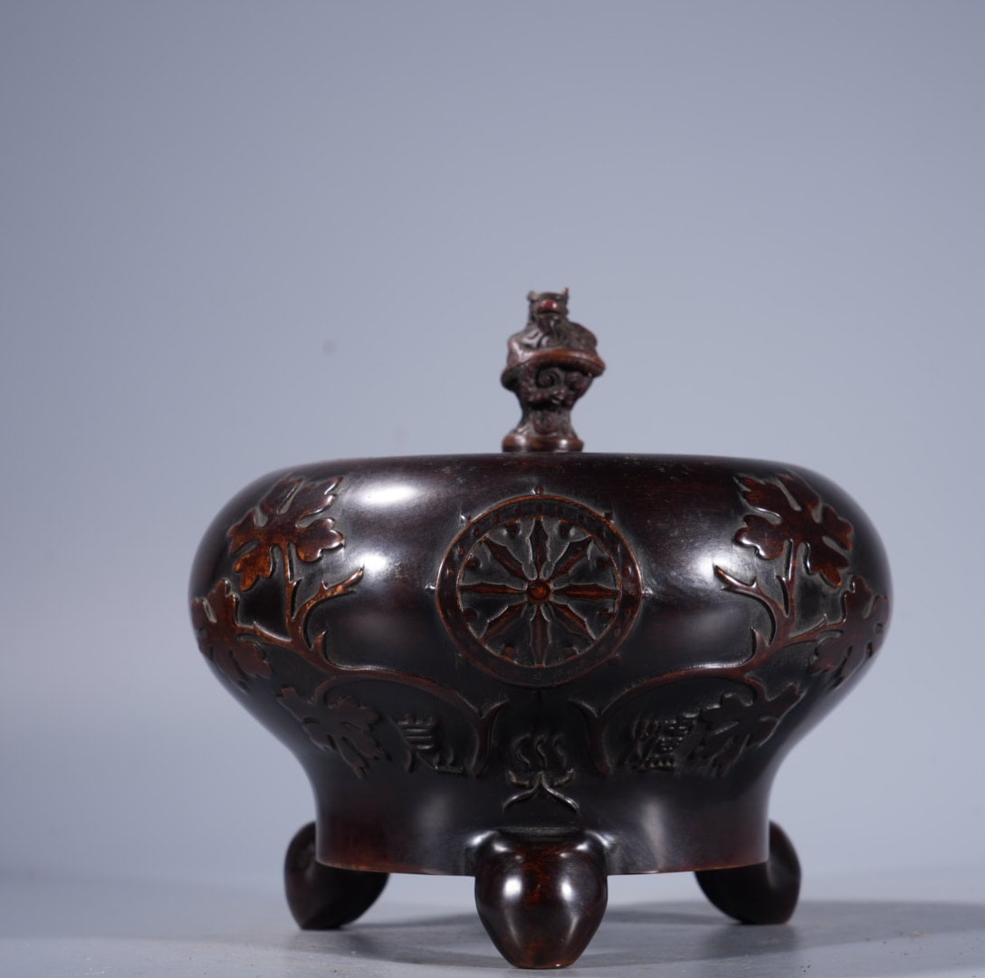 An Exquisite Bronze Auspicious Beast Knob Tripod Censer (1 of 9)