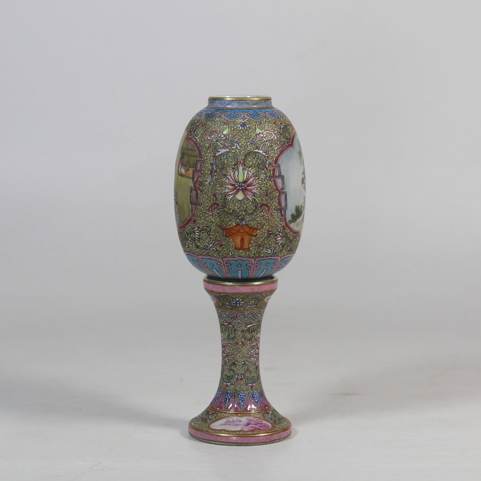 An Exquisite Enamel Figures Pattern Lantern - 2