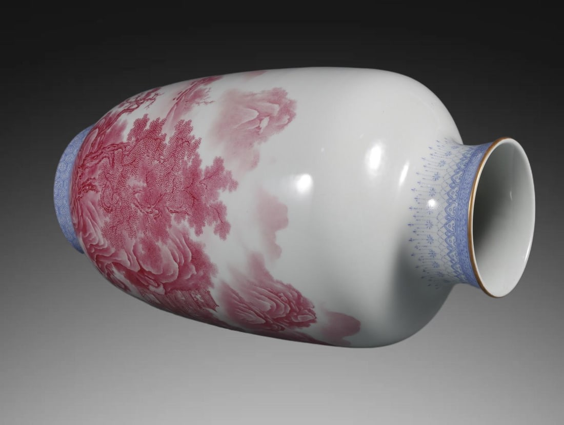An Exquisite Ruby Red-Glazed Landscape Pattern Vase - 8
