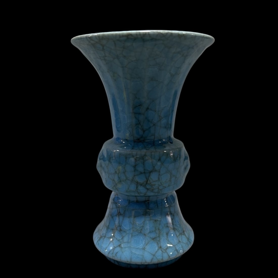 An Exquisite Ru yao Vase (1 of 7)