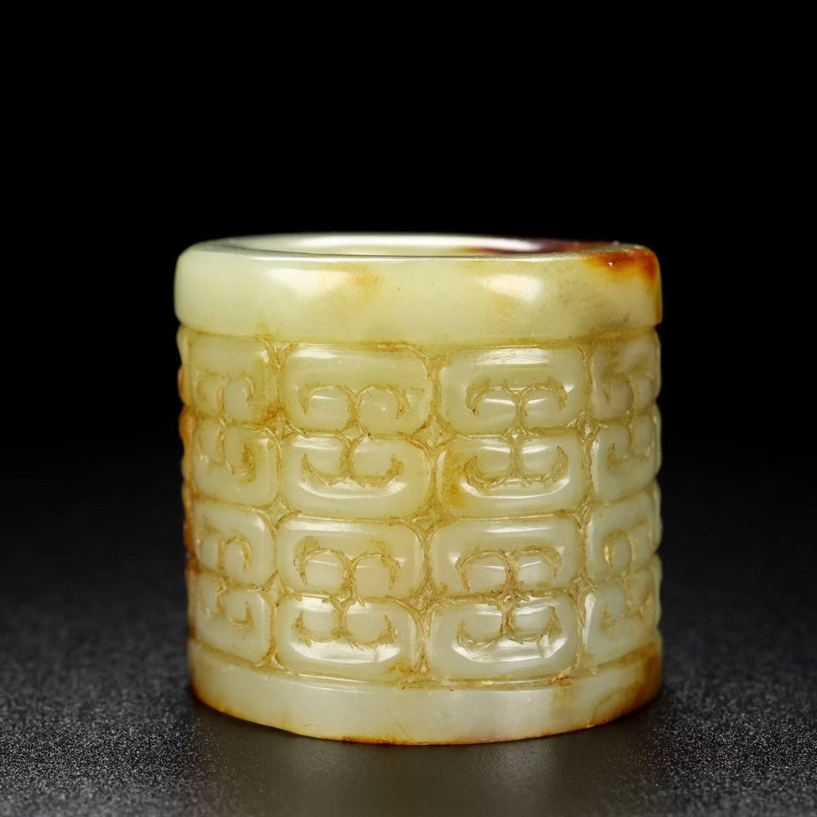An Exquisite White Jade Auspicious Cloud Pattern Thumb Ring - 6