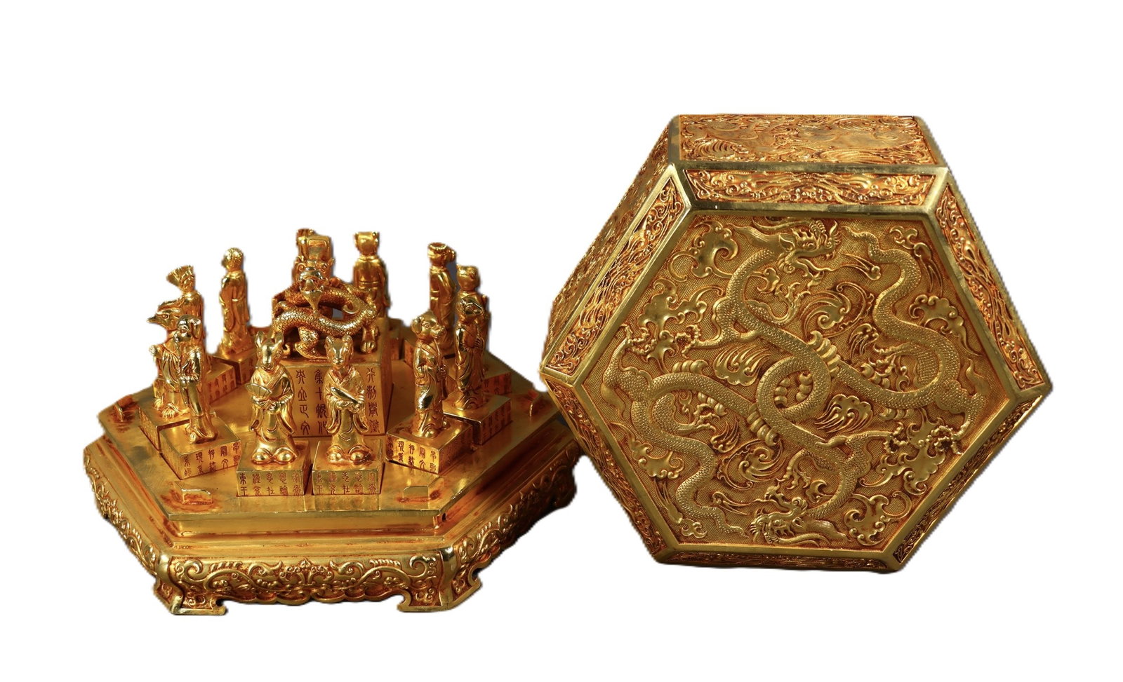A Set of Fine Gilt Bronze the Twelve Chinese Zodiac Signs Seals,with Auspicious Cloud and Dragon: A Set of Fine Gilt Bronze the Twelve Chinese Zodiac Signs Seals,with Auspicious Cloud and Dragon Pattern Box,with poem,Qing Dynasty,China,With Mark,Size:(Box)5.7inx9.8in,(Big Seal)3.5inx2.4in,(Animal 