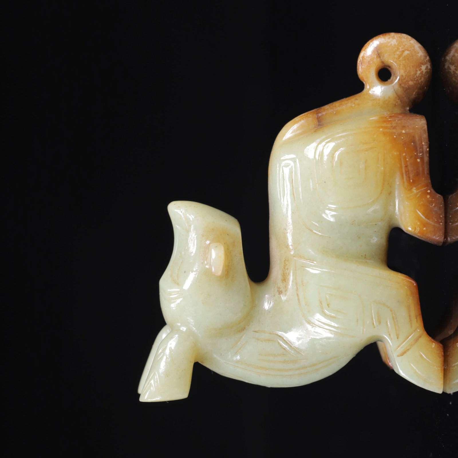 An Exquisite White Jade Auspicious Beast Ornament: An Exquisite White Jade Auspicious Beast Ornament,Qing Dynasty,China,Size:3.3inx1.4inx2.4in,Weight:239g 白玉瑞兽摆件,中国清代