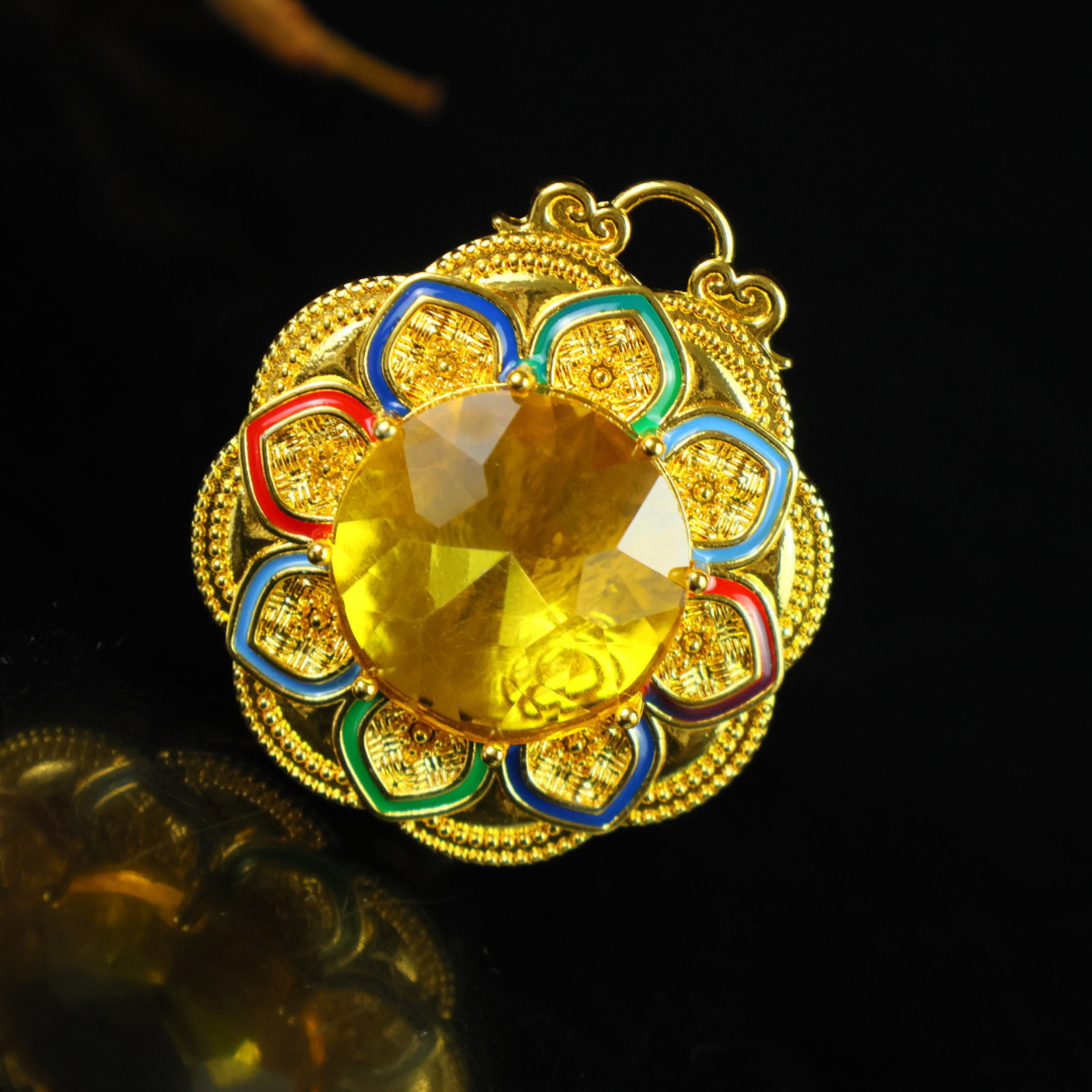 An Exquisite Pendant - 2