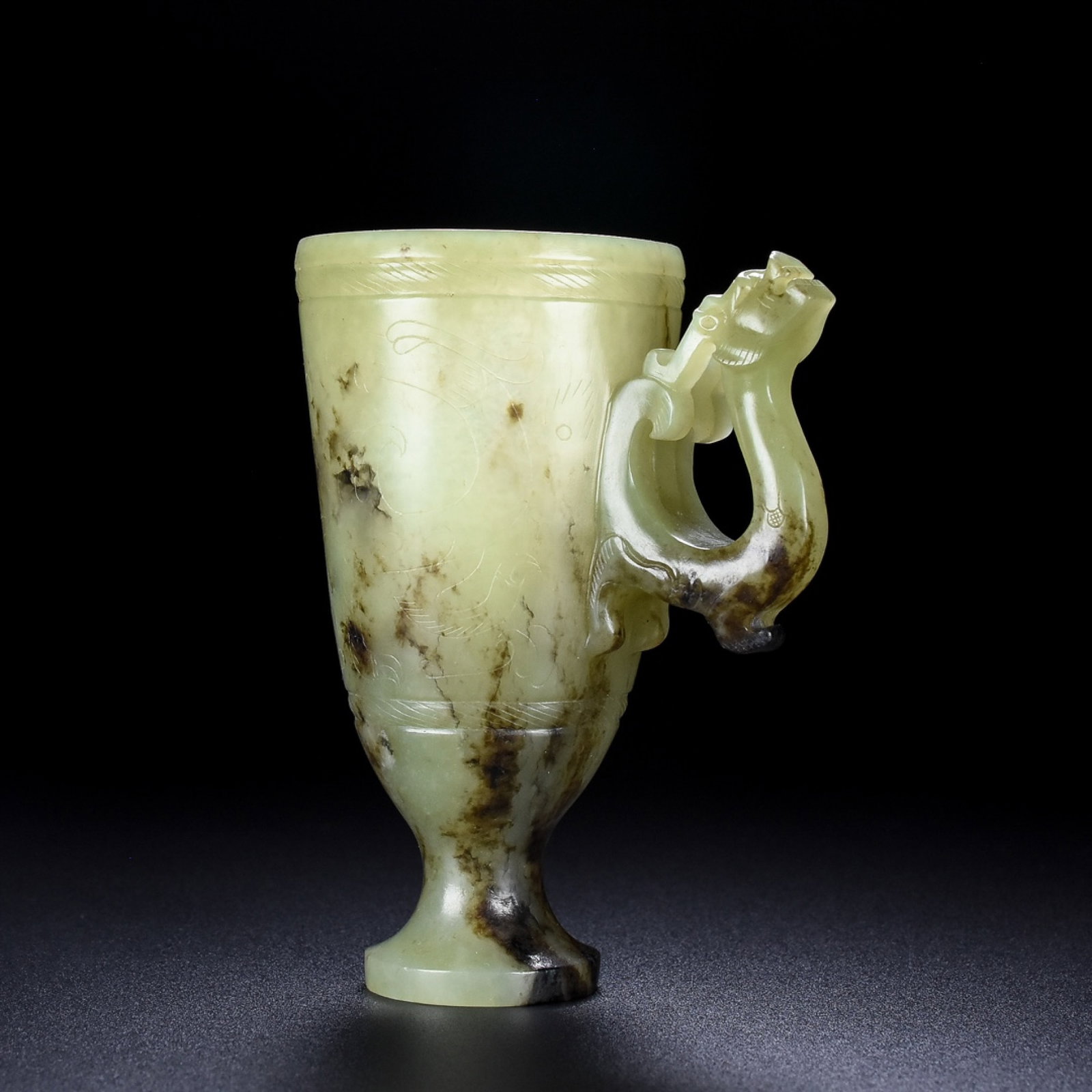 An Archaic Gaogu yu Dragon Pattern Cup - 3