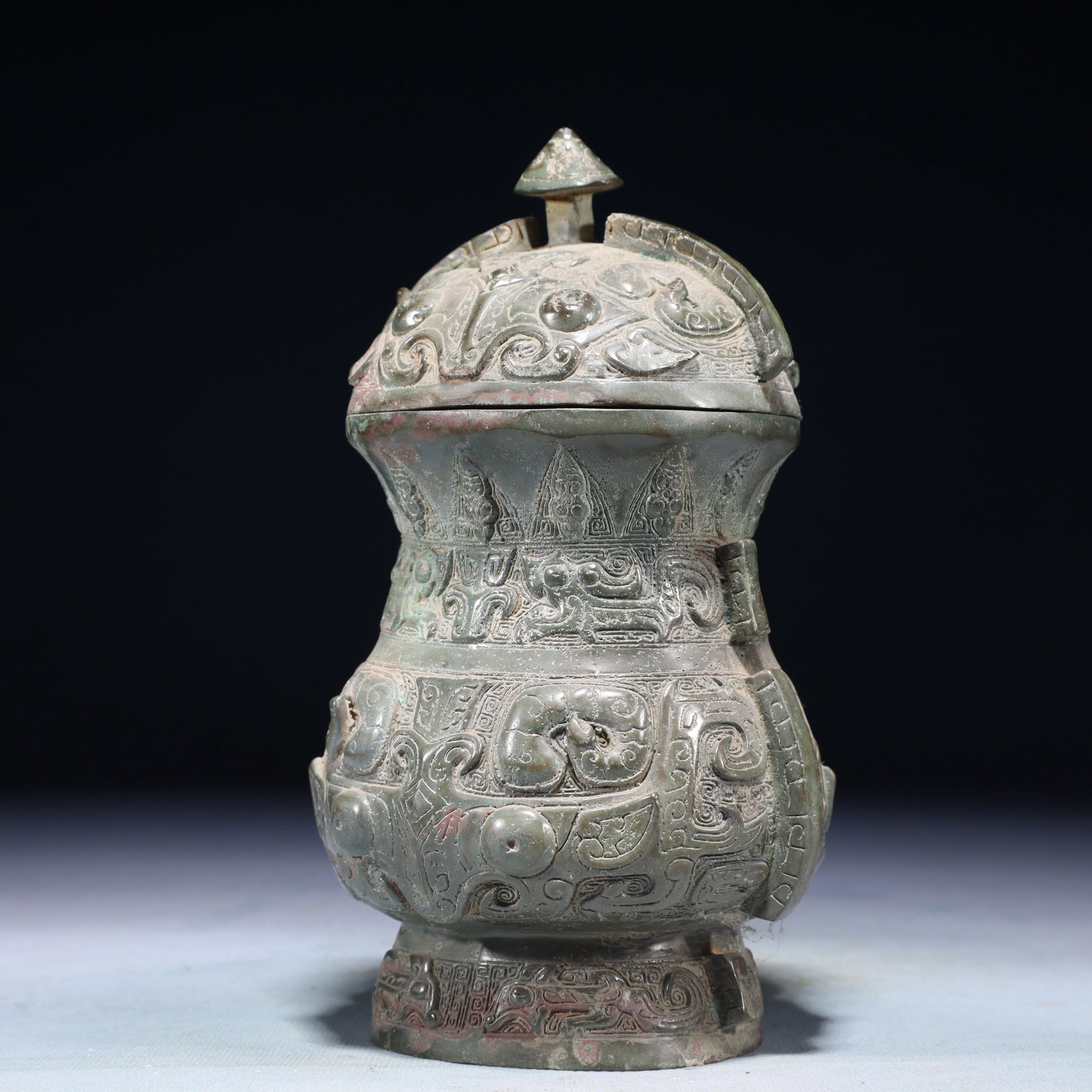 A Rare Bronze Beast-Face Pattern Pot - 2