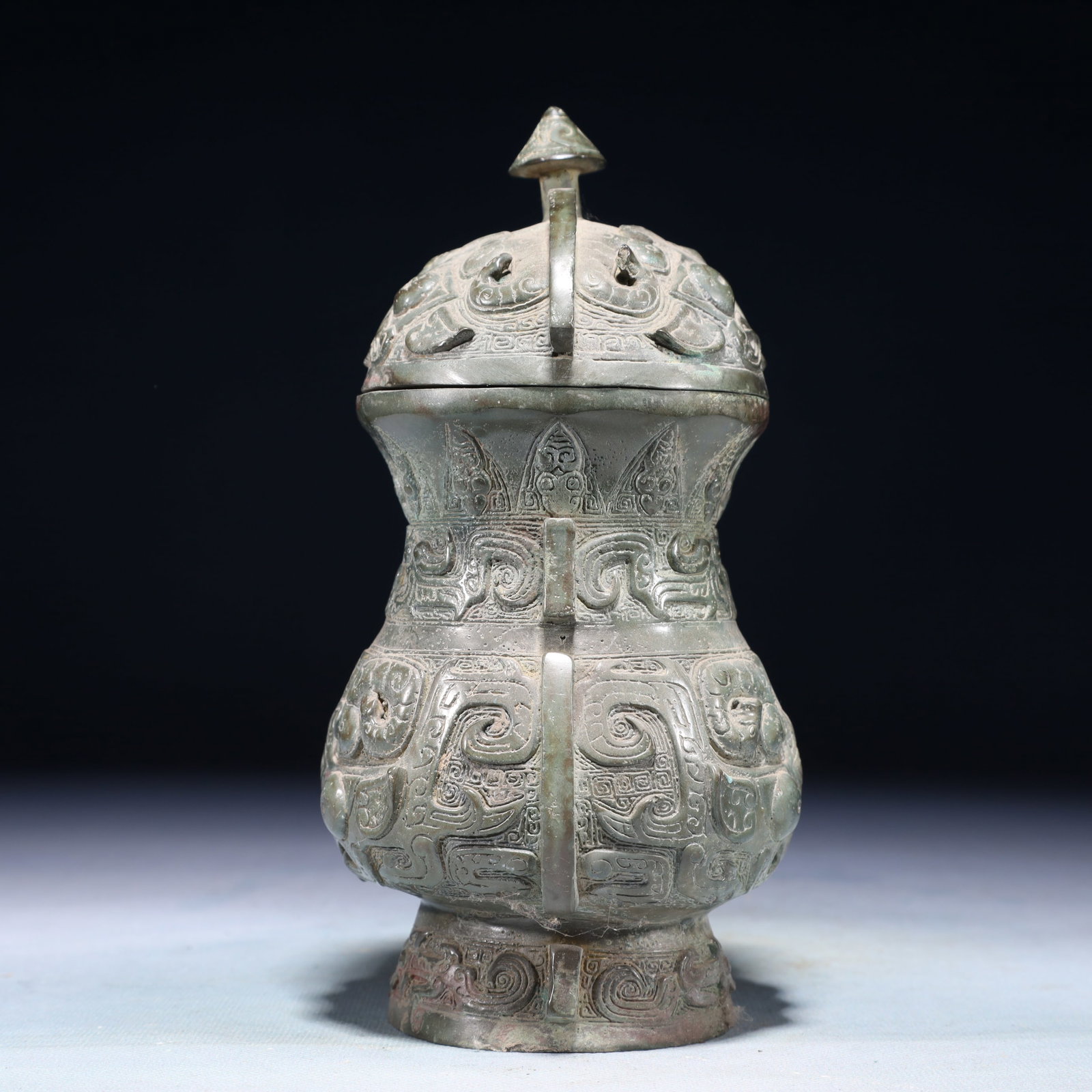 A Rare Bronze Beast-Face Pattern Pot - 3