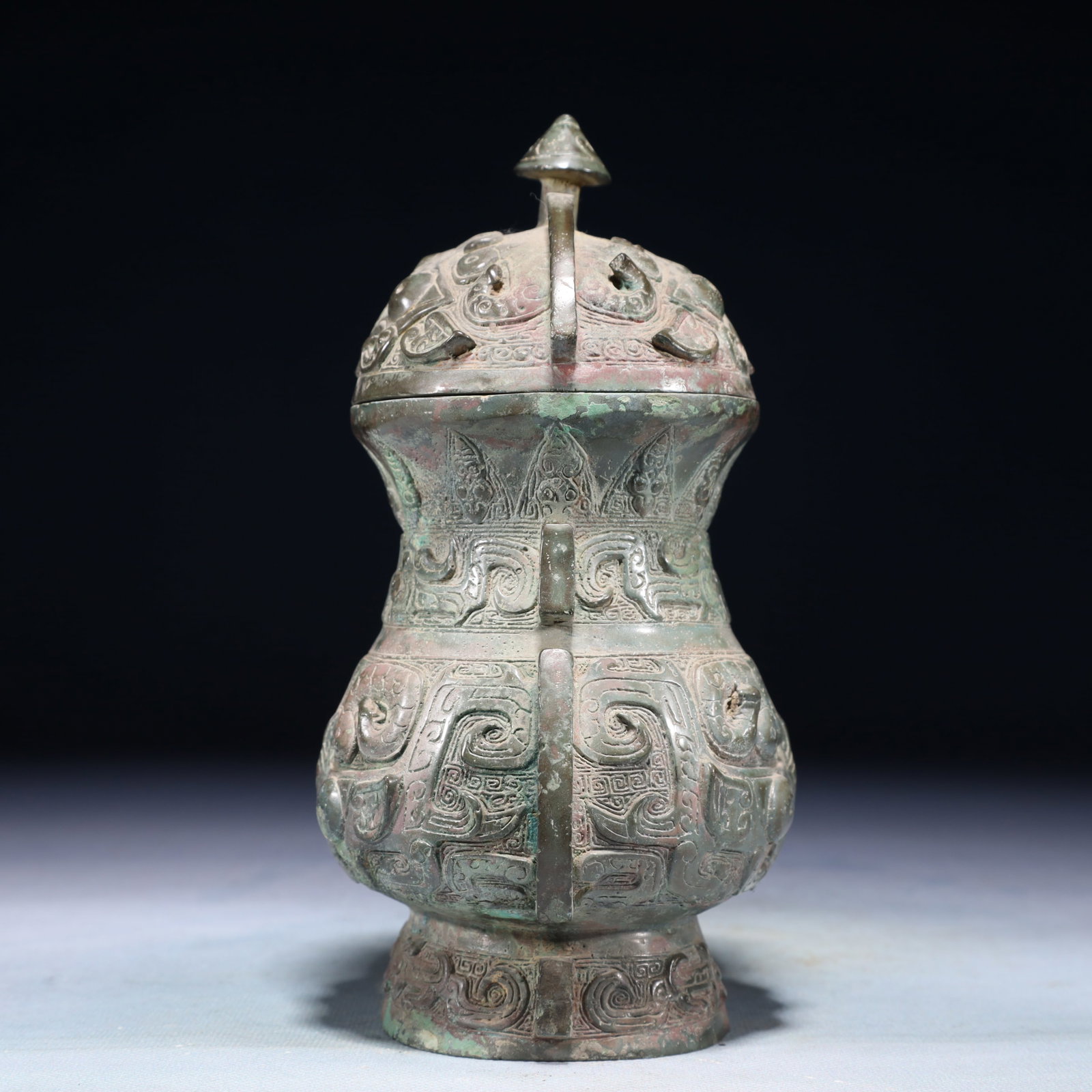 A Rare Bronze Beast-Face Pattern Pot - 6