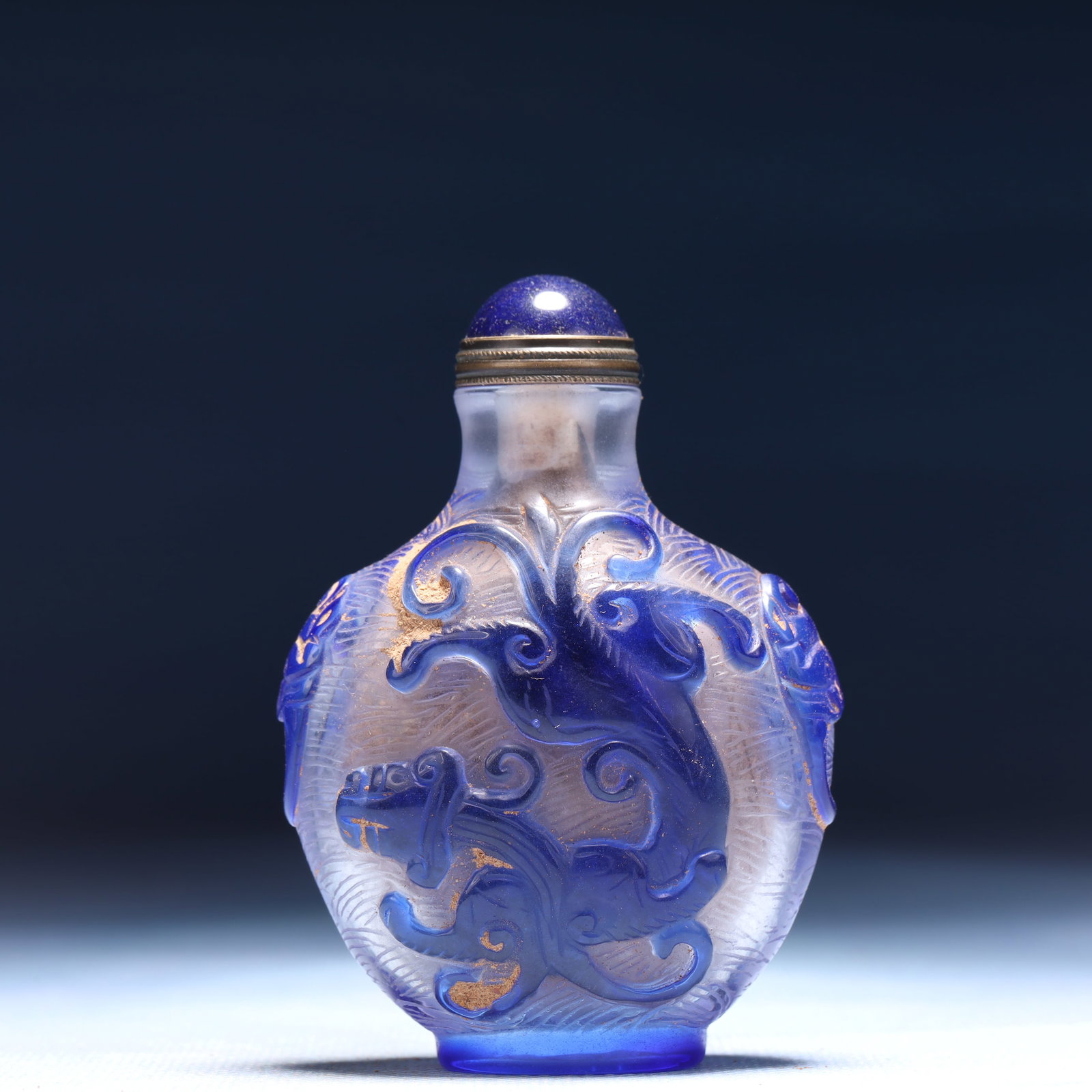 An Exquisite Glass Chi-Dragon Pattern Snuff Bottle: An Exquisite Glass Chi-Dragon Pattern Snuff Bottle,Qing Dynasty,China,Guangxu Four-character Mark,Size:2.2inx1.2inx3in,Weight:89g 琉璃螭龙纹鼻烟壶,È