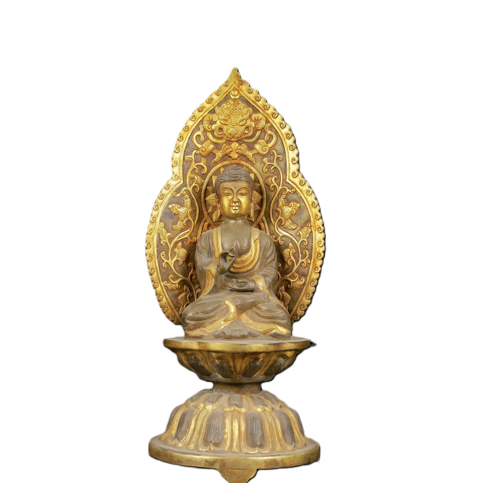 An Exquisite Gilt Silver Buddha Statue (1 of 11)