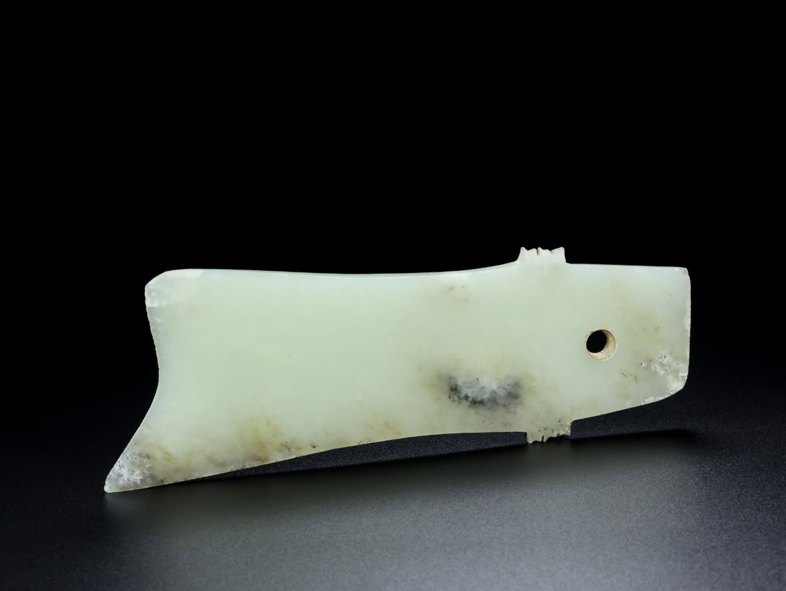 An Exquisite White Jade Axe - 2