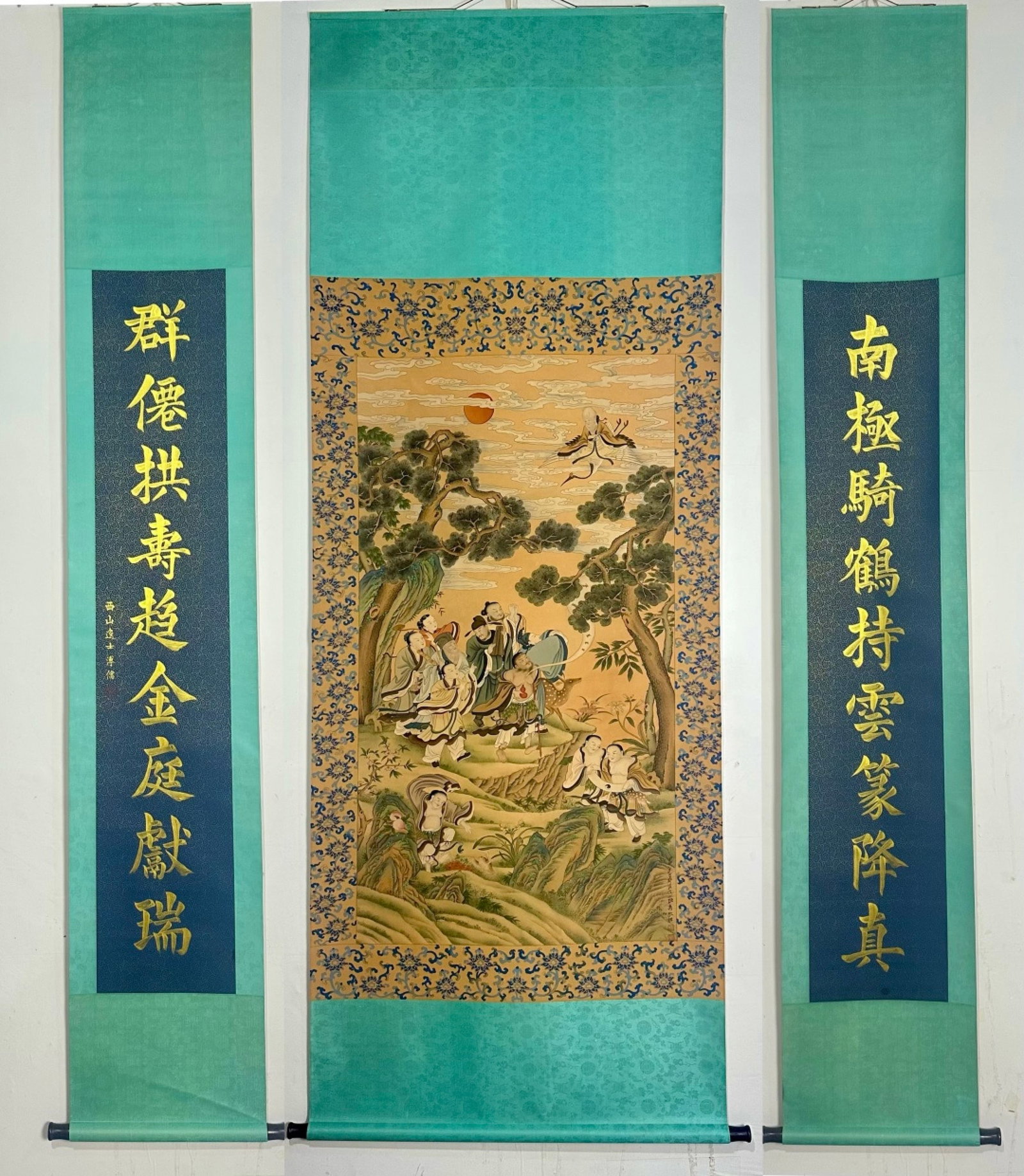 A Set of Chinese Vertical Scroll Ink Painting of Character and Story on Silk: A Set of Chinese Vertical Scroll Ink Painting of Character and Story on Silk,Zhang Daqian,Size:(entirety)105.5inx38.6in,(Without frame)55.5inx30.3in 一套中国水墨