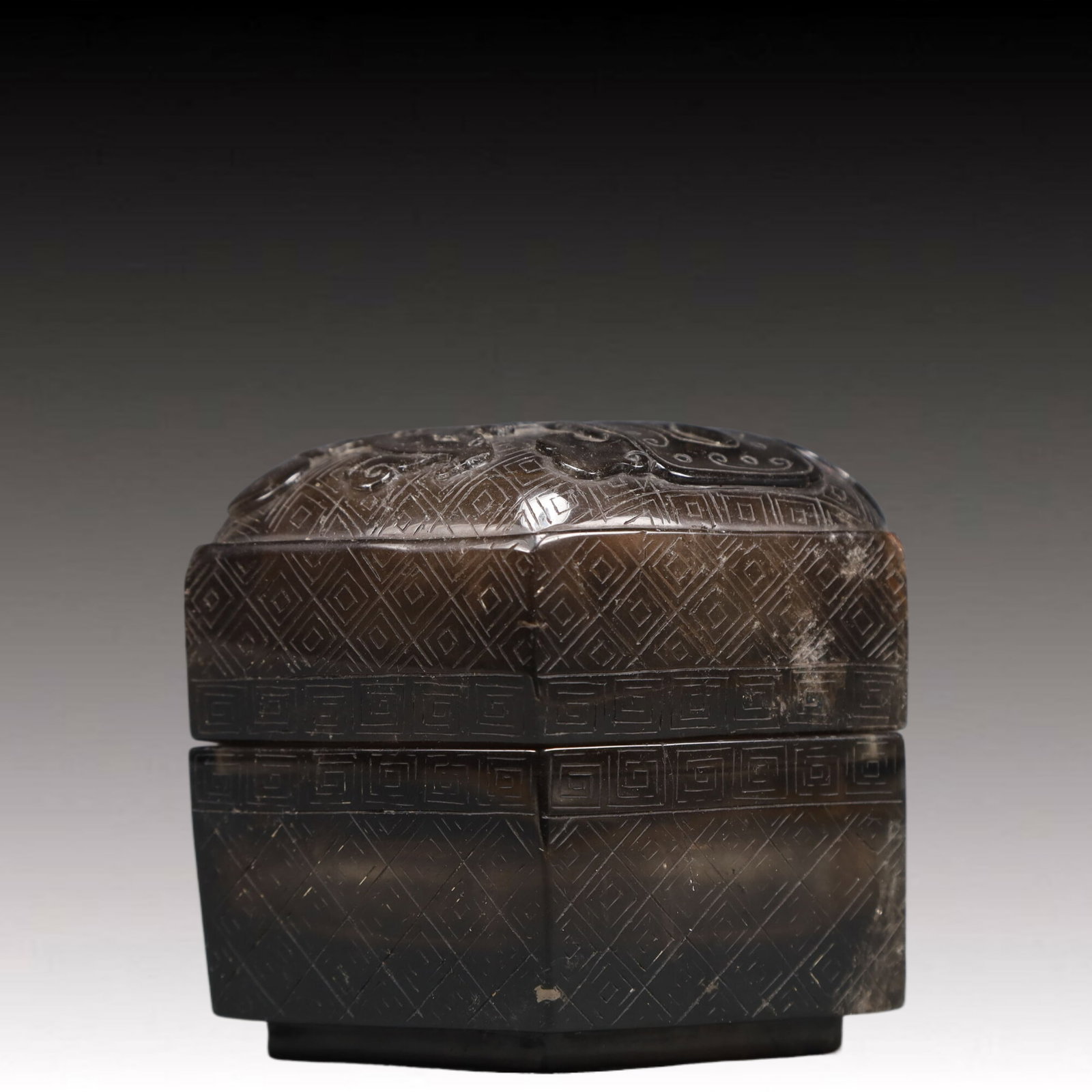 An Exquisite Crystal Beast-Face Pattern Box - 4