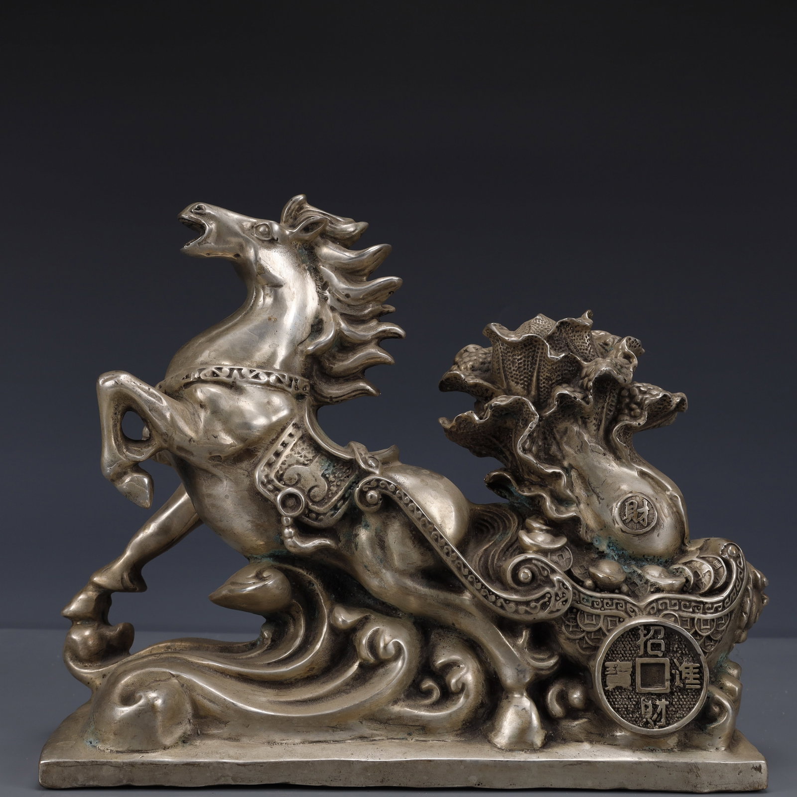 An Exquisite Silver-Plated Bronze Horse Ornament: An Exquisite Silver-Plated Bronze Horse Ornament,Qing Dynasty, China,Qianlong Four-character Mark,Size:10.2inx3.5inx8.7in,Weight:4250g