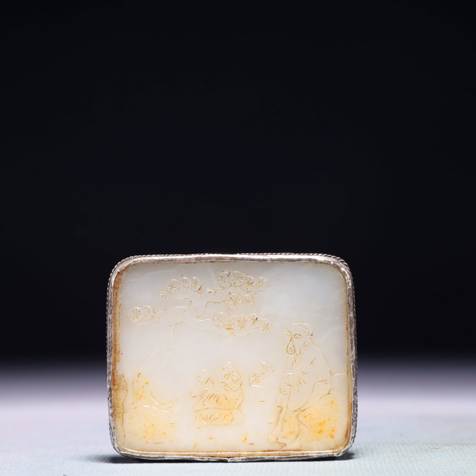 An Exquisite Silver Inlaid White Jade Character and Story Pattern Ornament: An Exquisite Silver Inlaid White Jade Character and Story Pattern Ornament,Qing Dynasty,China,Size:2.2inx1.8in,Weight:71.6g