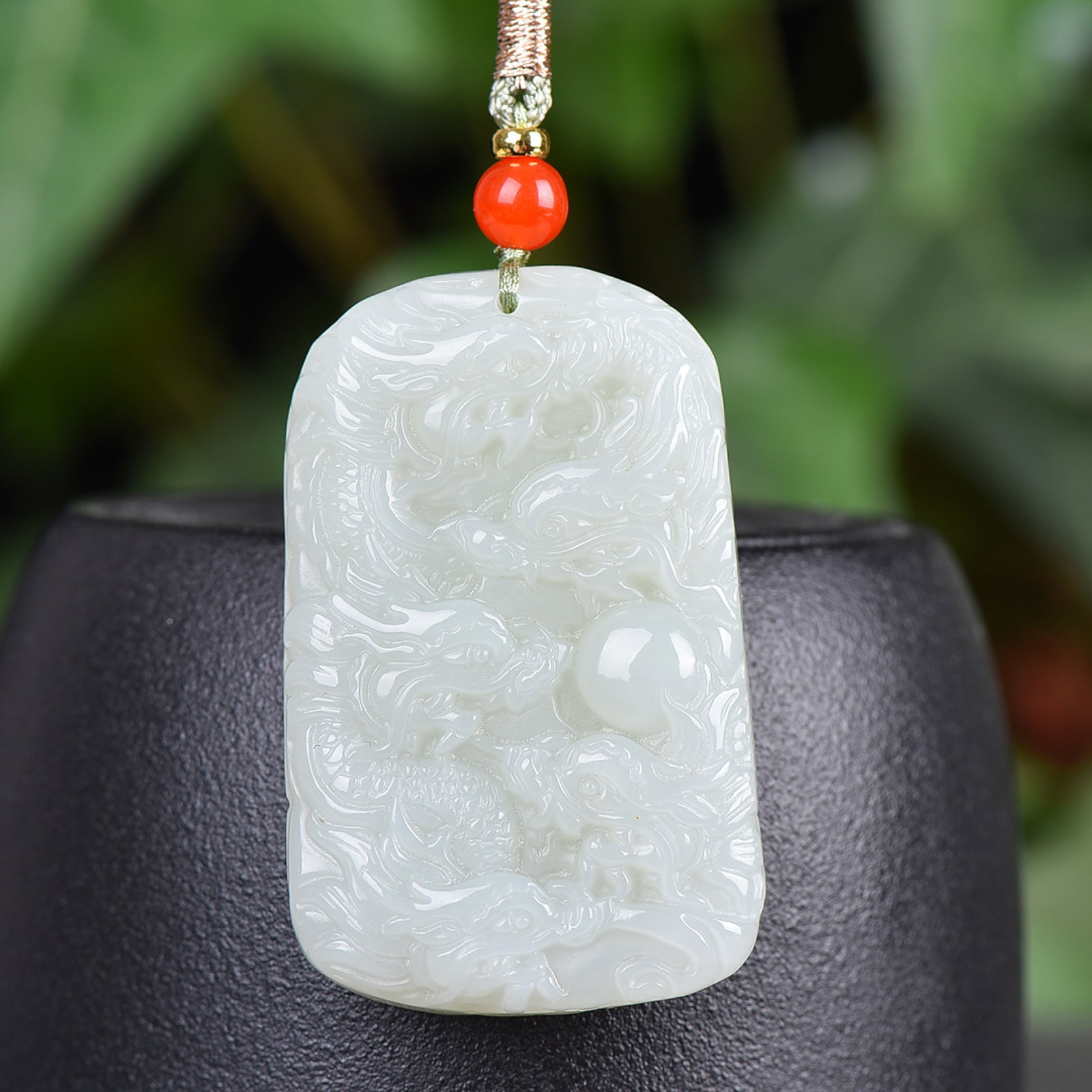 An Exquisite White Jade Dragon Pattern Pendant: An Exquisite White Jade Dragon Pattern Pendant,Size:1.2inx2in 白玉龙纹挂件