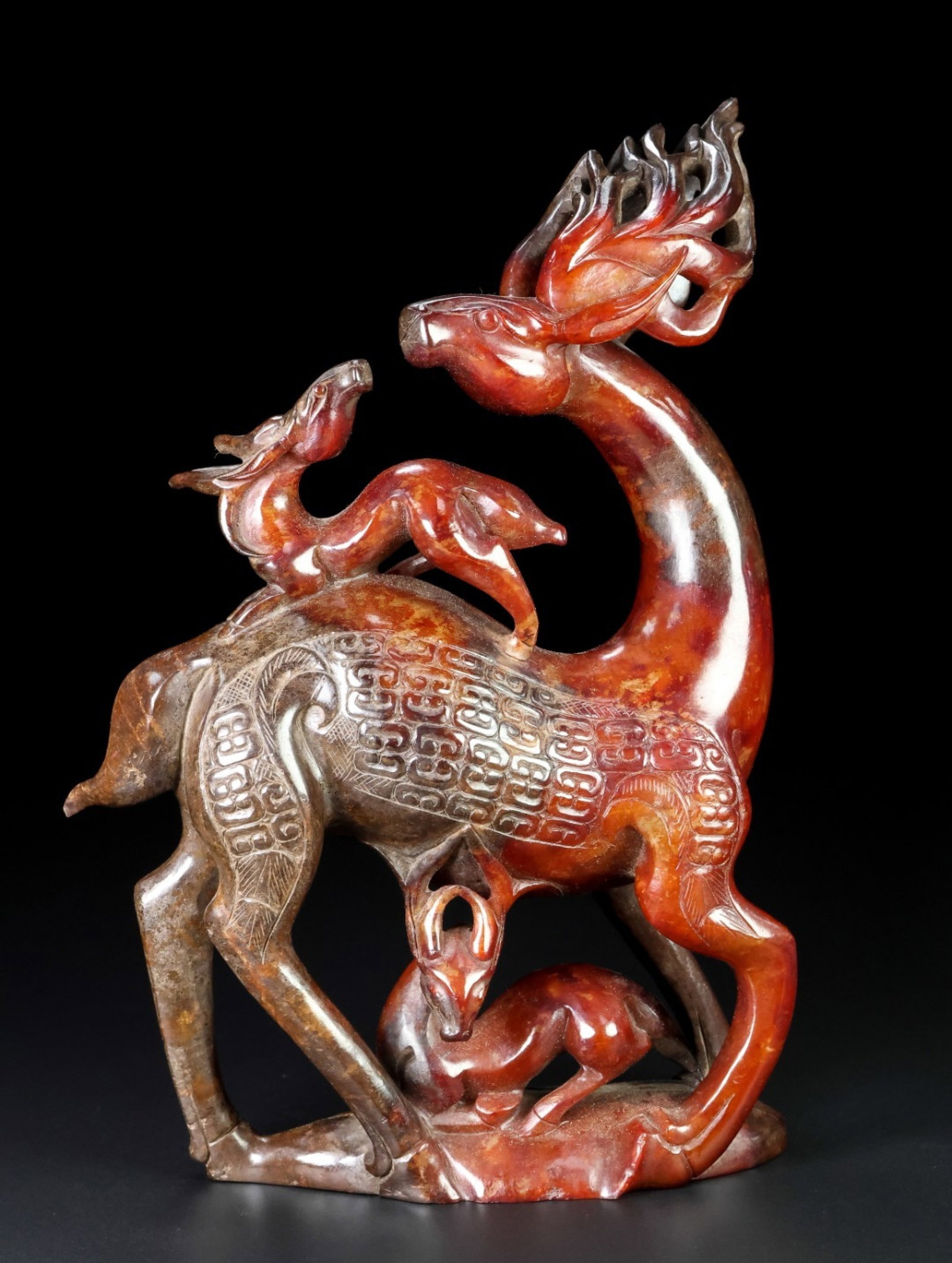 An Exquisite Archaic Jade Deer Ornament: An Exquisite Archaic Jade Deer Ornament,Ancient Time,China,Size:9.6inx6.3inx2.4in,Weight:1450g 高古玉鹿摆件,中国远古时期
