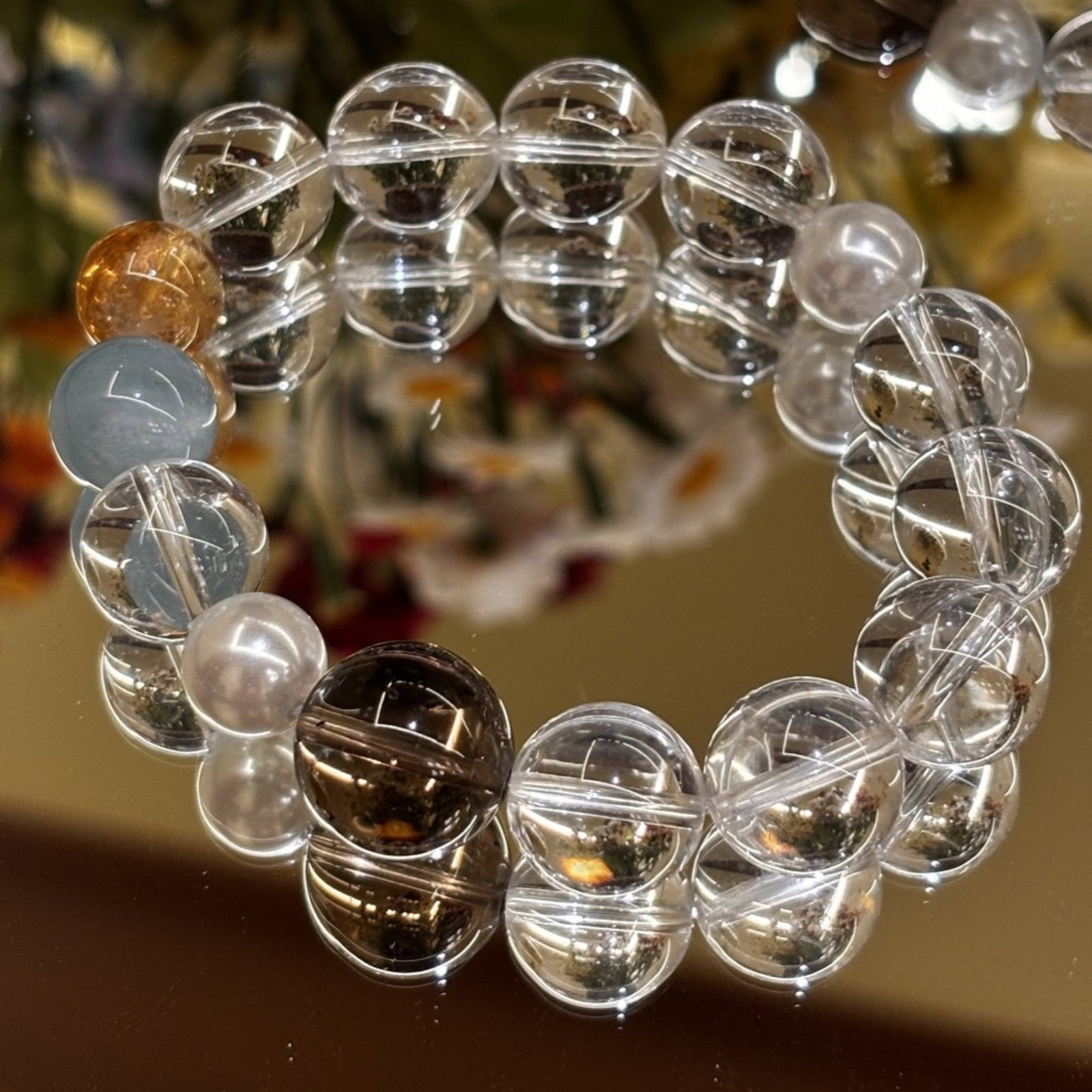 An Exquisite Crystal Bracelet: An Exquisite Crystal Bracelet,Size:0.5in 水晶手串