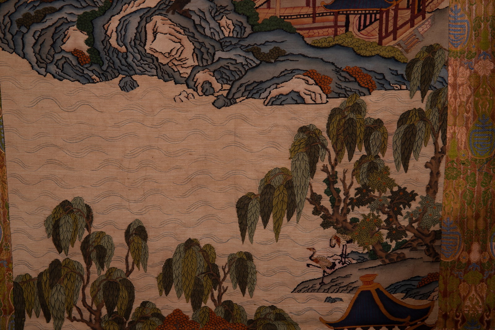 An Exquisite Kesi Embroidery Landscape Pattern - 7