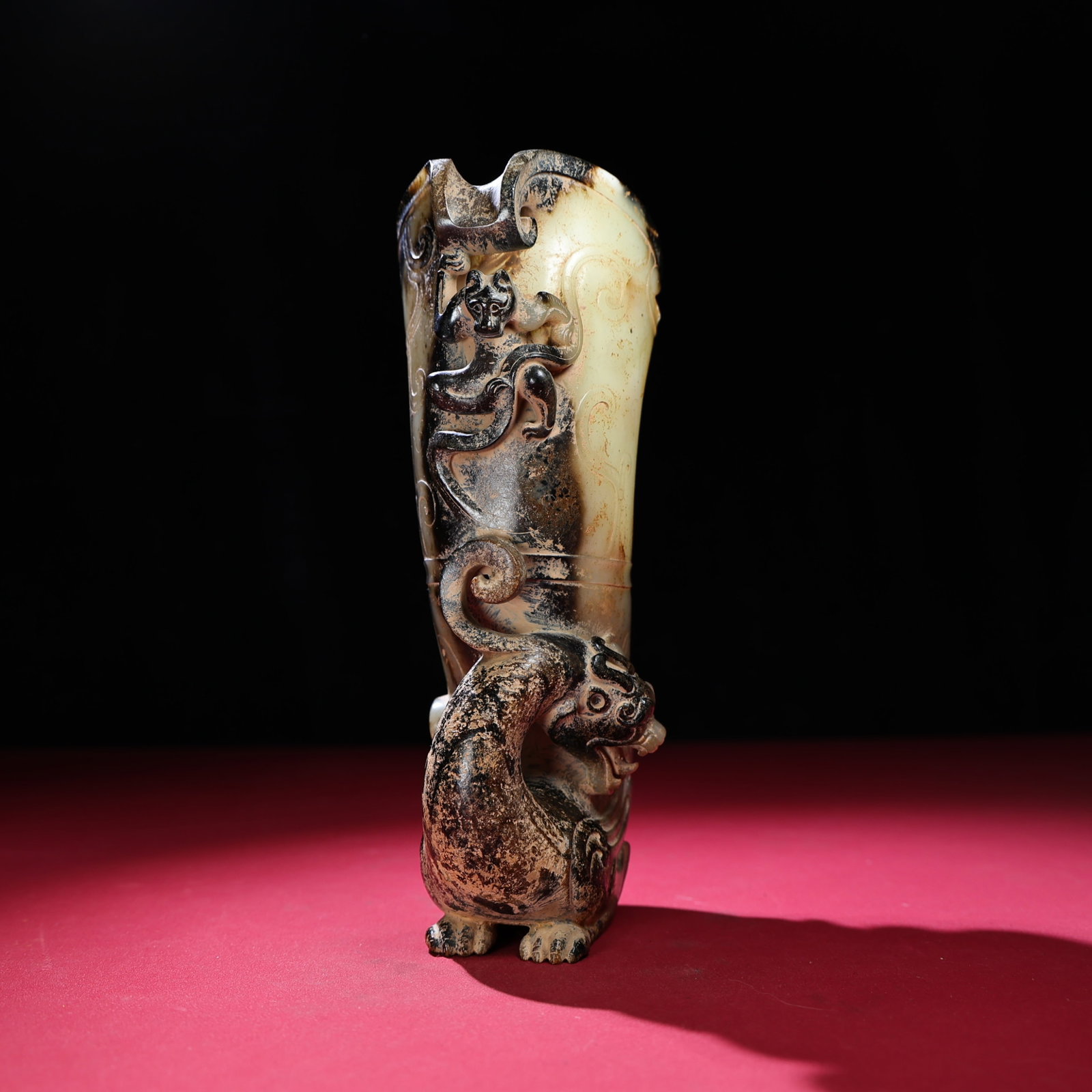 An Exquisite White Jade Dragon Pattern Cup - 7