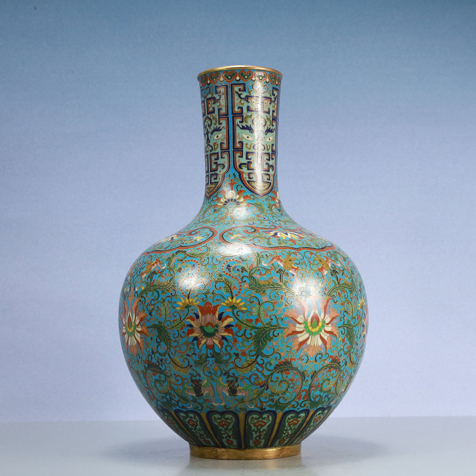 A Exquisite Cloisonne Beast-Face Pattern Lotus Pattern Vase - 5