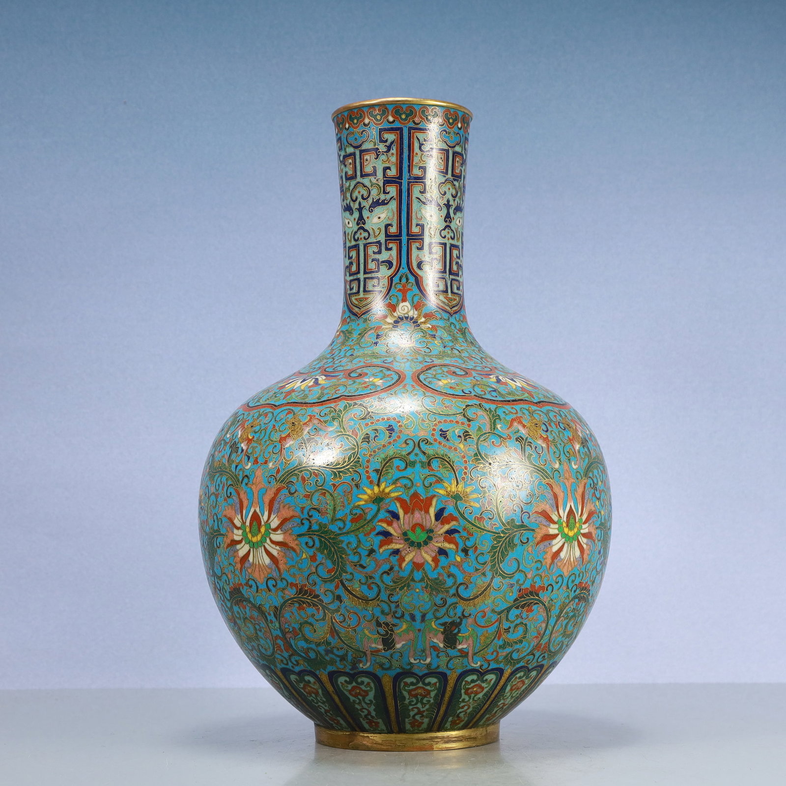 A Exquisite Cloisonne Beast-Face Pattern Lotus Pattern Vase - 6