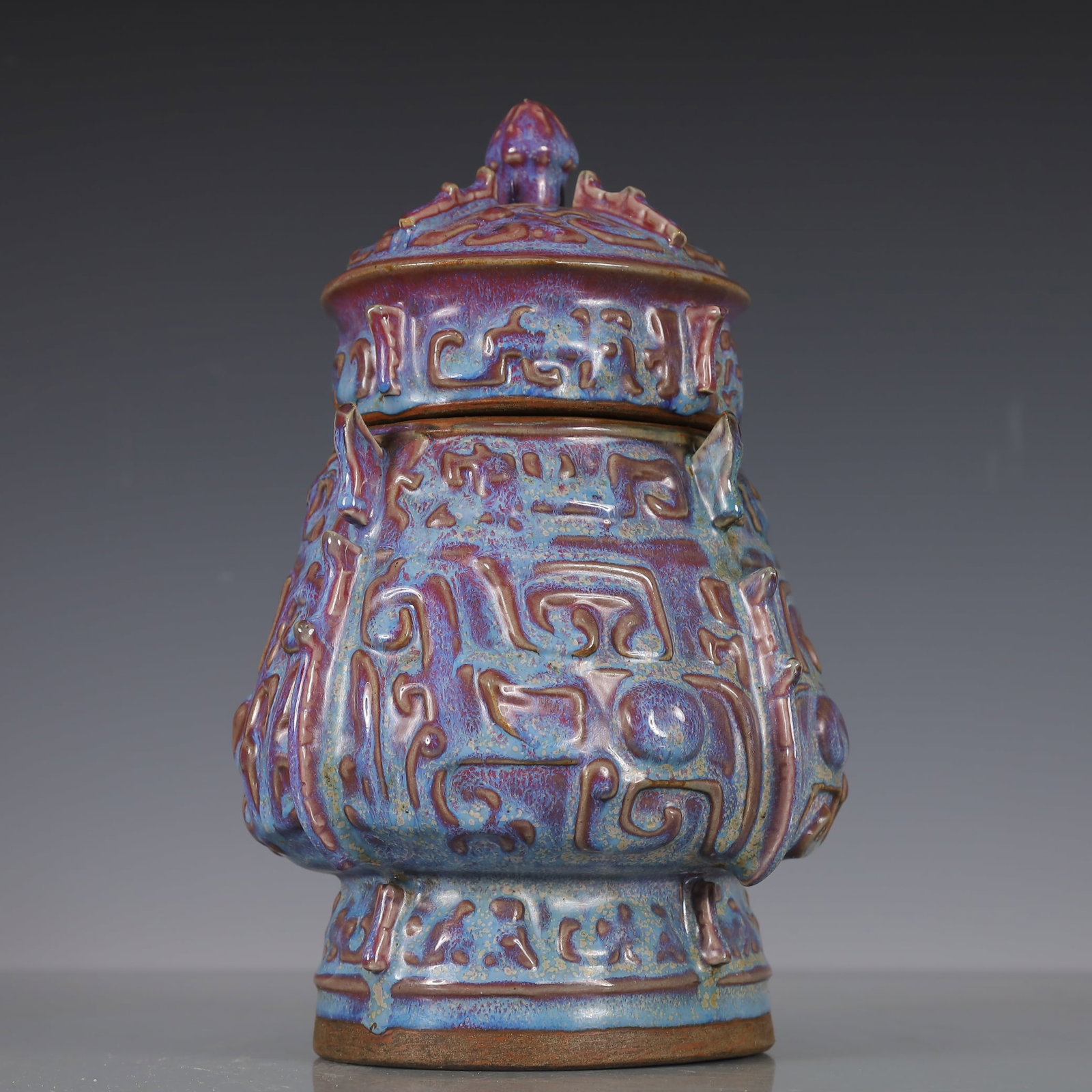 A Exquisite Jun yao Beast-Face Pattern Ewer - 4