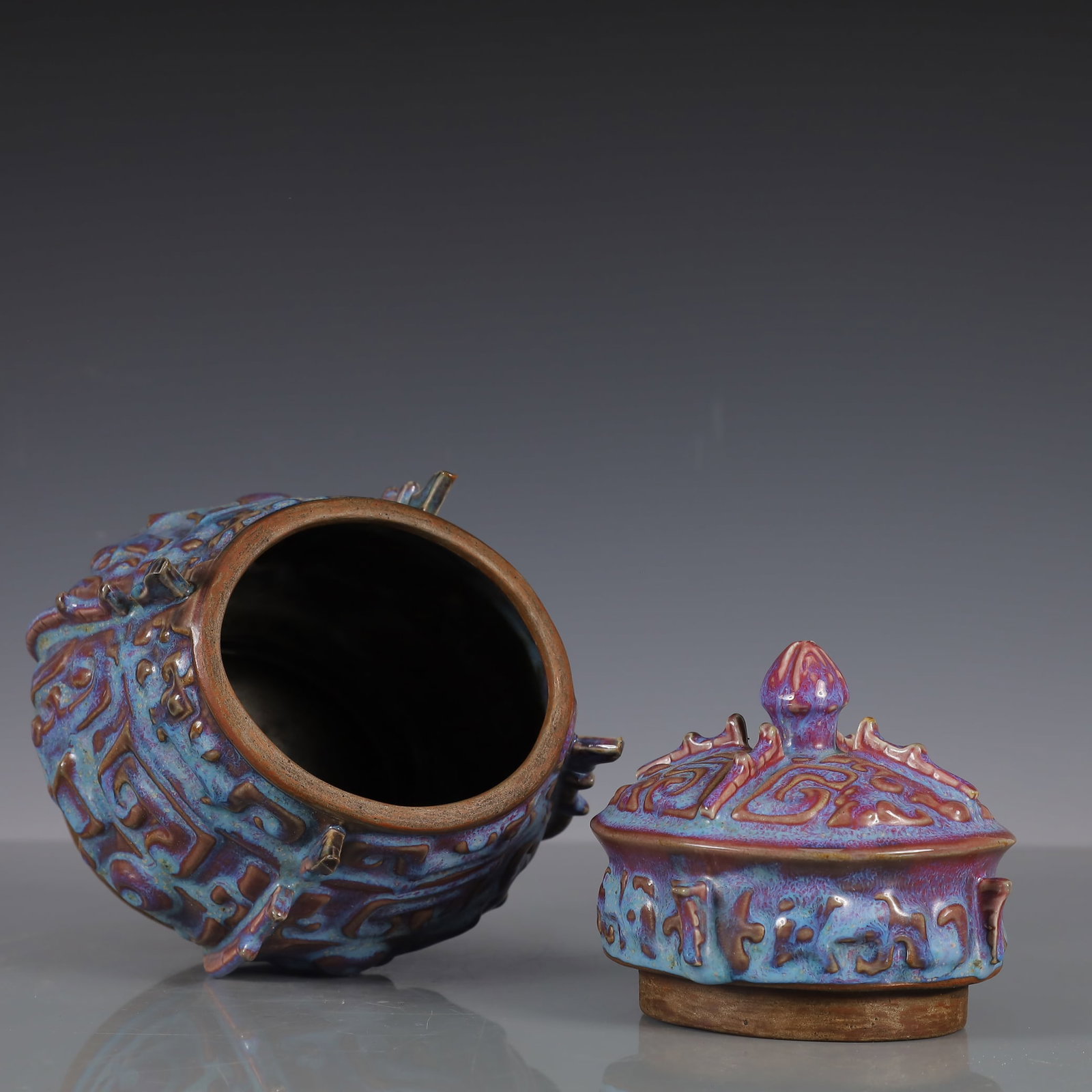 A Exquisite Jun yao Beast-Face Pattern Ewer - 7