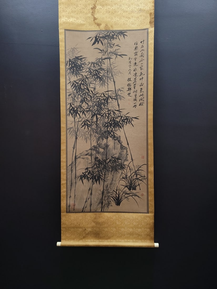 A Chinese Vertical Scroll Ink Painting of Bamboo on Paper,Zheng Banqiao: A Chinese Vertical Scroll Ink Painting of Bamboo on Paper,Zheng BanqiaoSize:(Without