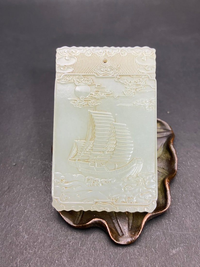 An Exquisite White Jade Boat Pattern Pendant,With Poem: An Exquisite White Jade Boat Pattern Pendant,With Poem,Qing Dynasty,China,Size:2.8inx1.7inx0.2in,Weight:36g白玉船纹挂件,带诗文,中国