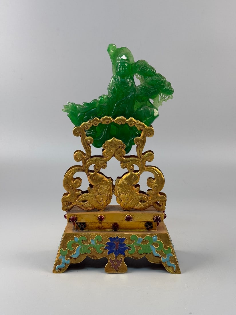 A Rare Gilt Bronze Inlaid Jadeite Statue of Avalokitesvara Ornament,Inlaid Gems: A Rare Gilt Bronze Inlaid Jadeite Statue of Avalokitesvara Ornament,Inlaid Gems,Qing Dynasty,China,Qianlong Four-character Mark,Size:13inx6.7inx2.8in,Weight:1273g铜鎏金镶೉