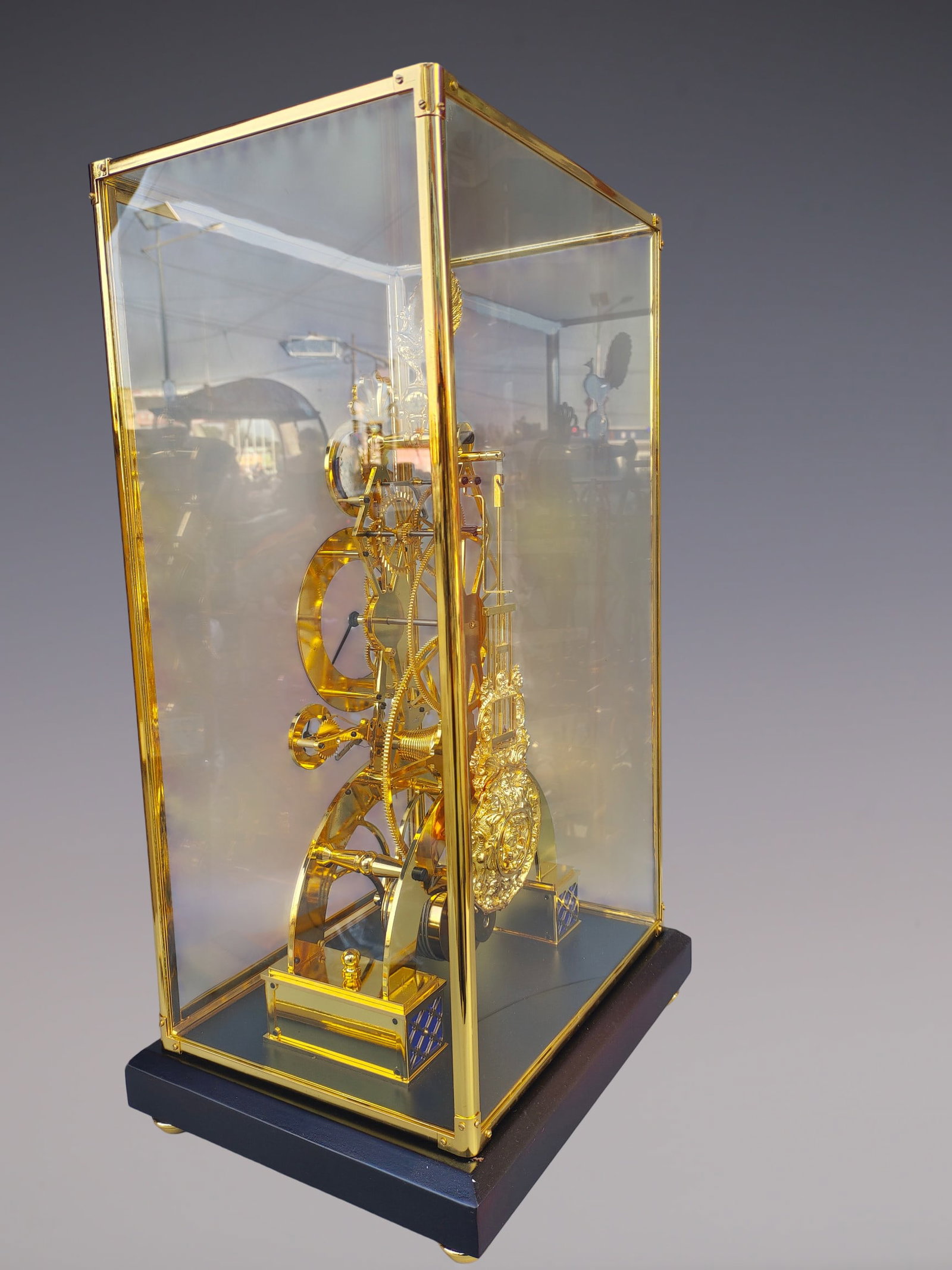 An Exquisite Gilt Bronze Lotus Pattern Clock - 3
