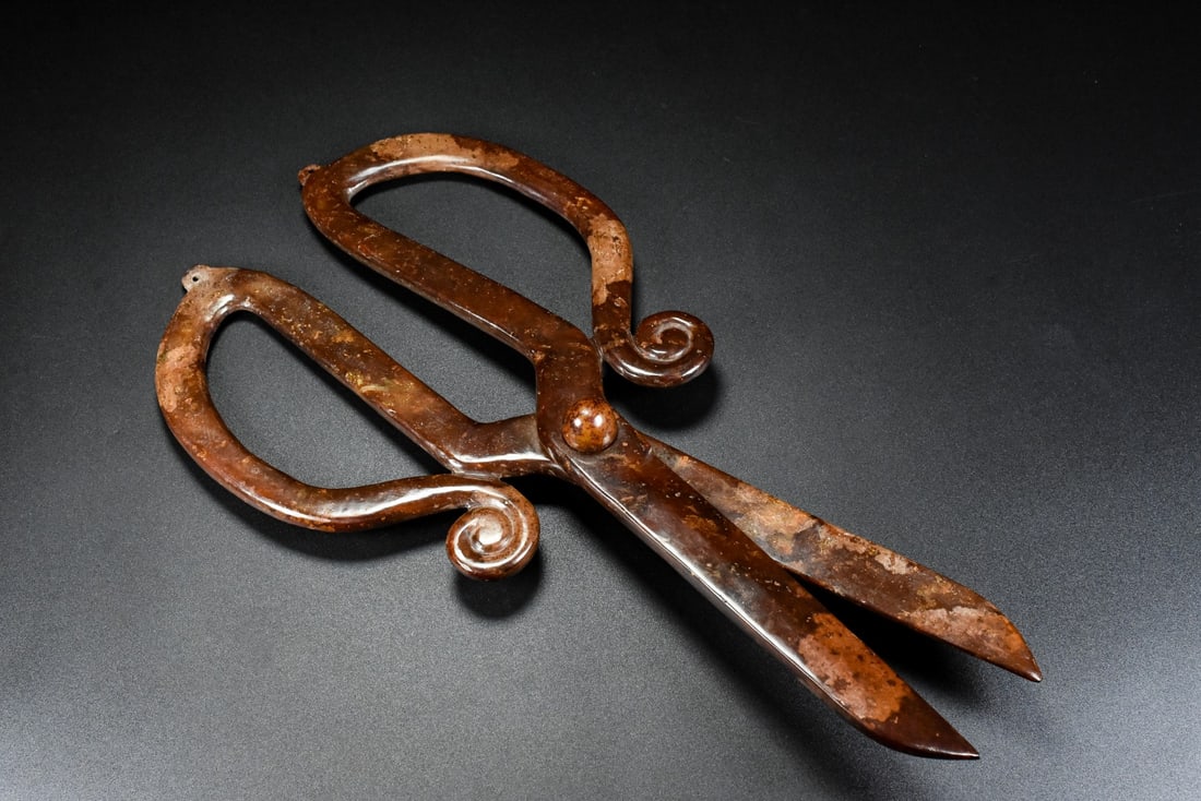 A Rare White Jade Scissors - 7