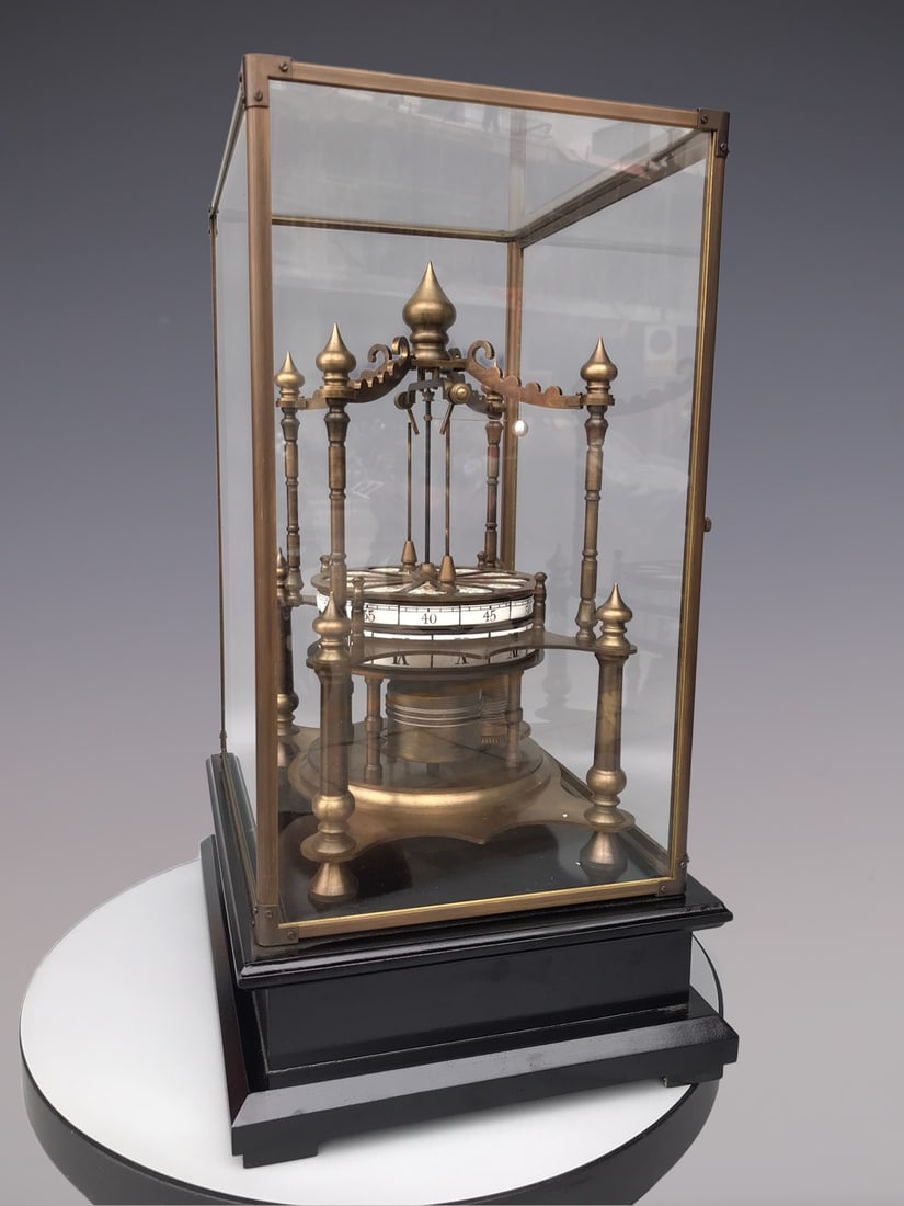 An Exquisite Bronze Clock - 3