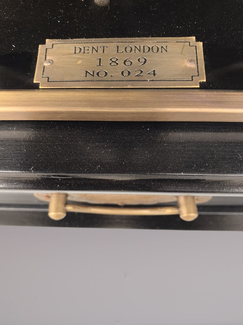 An Exquisite Bronze Clock - 7