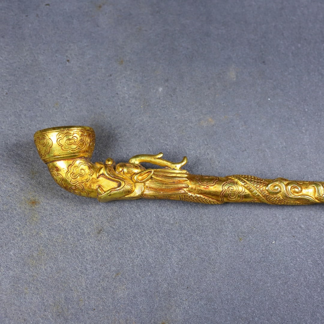 A Huge Gilt Bronze Dragon Pattern Pipe - 9