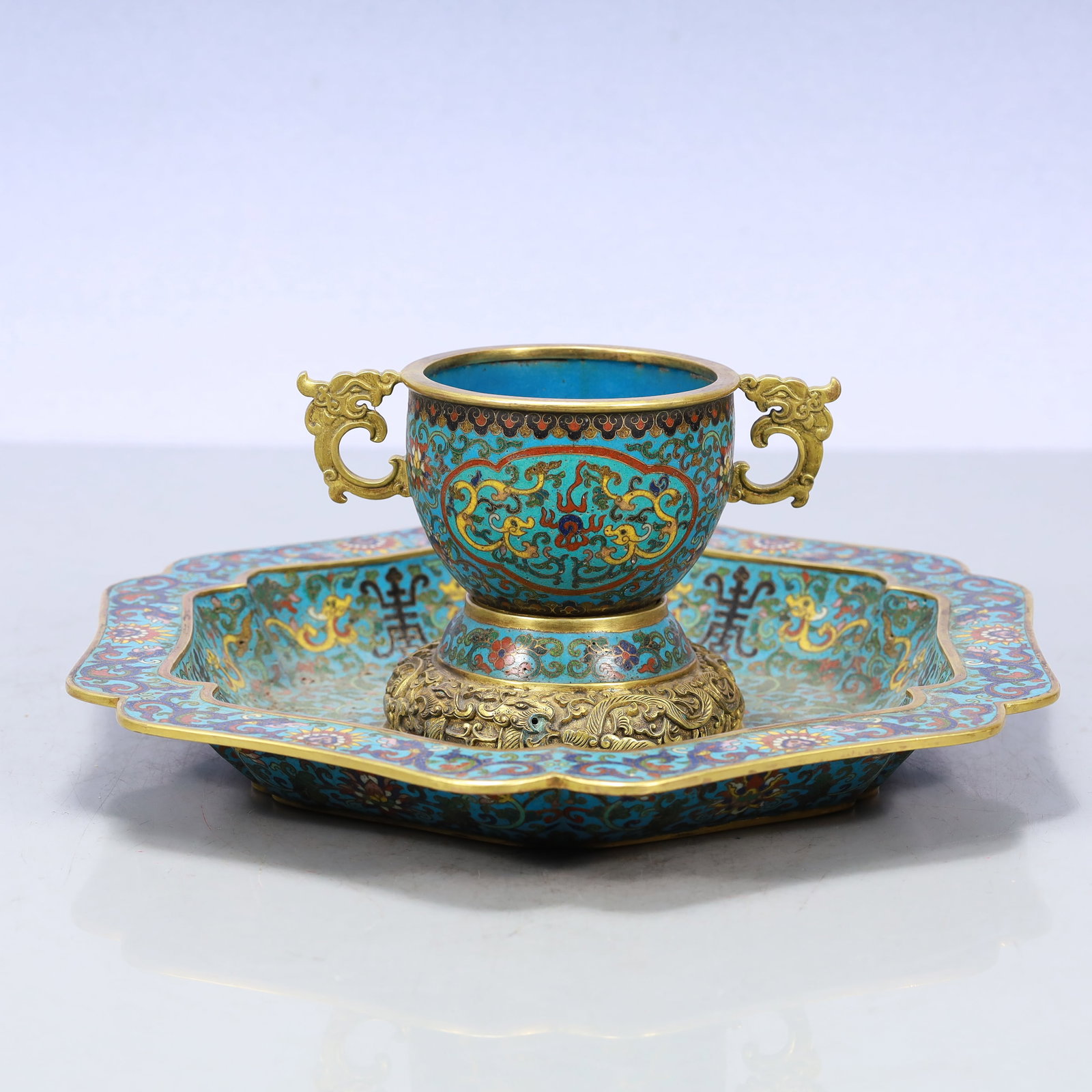 A Exquisite Cloisonne Lotus Pattern Dragon Pattern Double-Ears Cup - 2