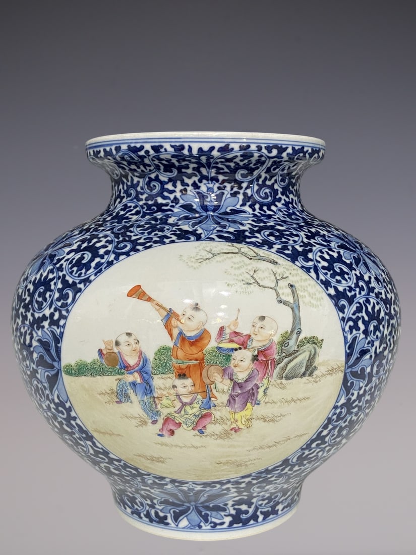 An Exquisite Famille-Rose Blue and White Character and Story Pattern Lotus Pattern Vase: An Exquisite Famille-Rose Blue and White Character and Story Pattern Lotus Pattern Vase Qing Dynasty, China Qianlong Six-character Mark