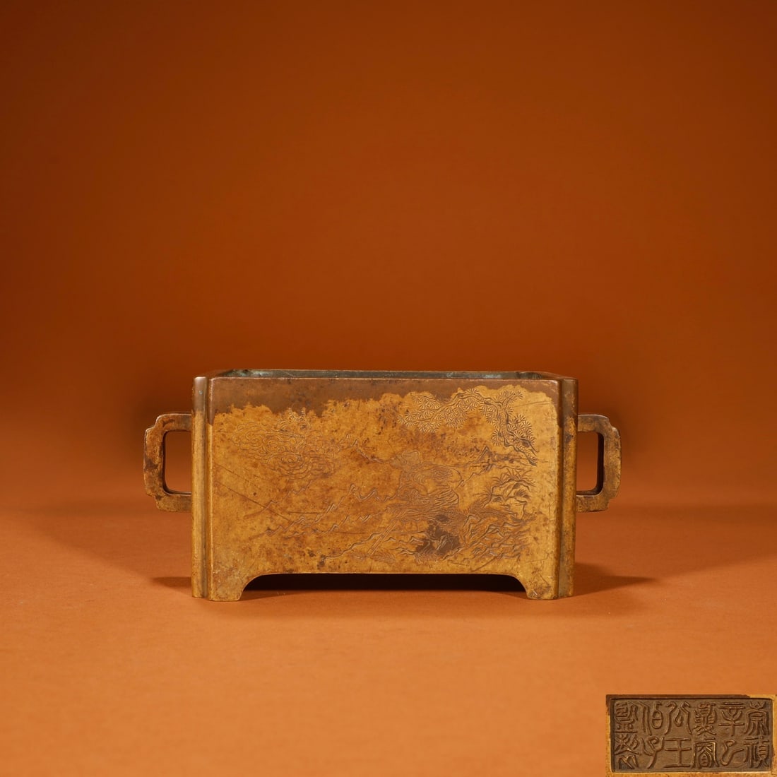An Exquisite Bronze Character and Story Pattern Double-Ears Four Legs Censer,With Poem: An Exquisite Bronze Character and Story Pattern Double-Ears Four Legs Censer,With Poem,Ming Dynasty,China,With Mark,Size:3.1inx5.4inx7.3in,Weight:1750g铜人物故事纹&