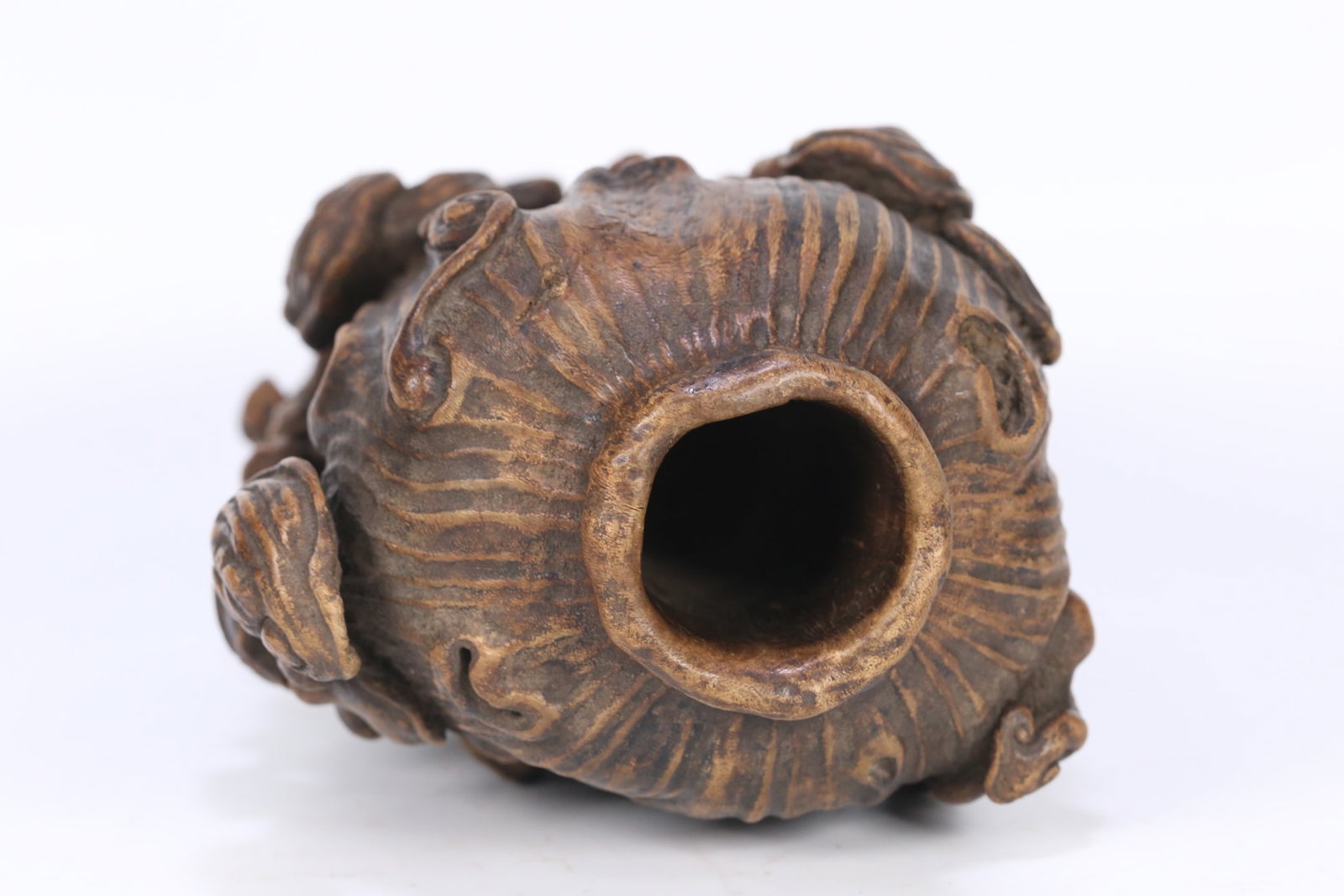 An Exquisite Eaglewood Ganoderma lucidum Pattern Vase - 6
