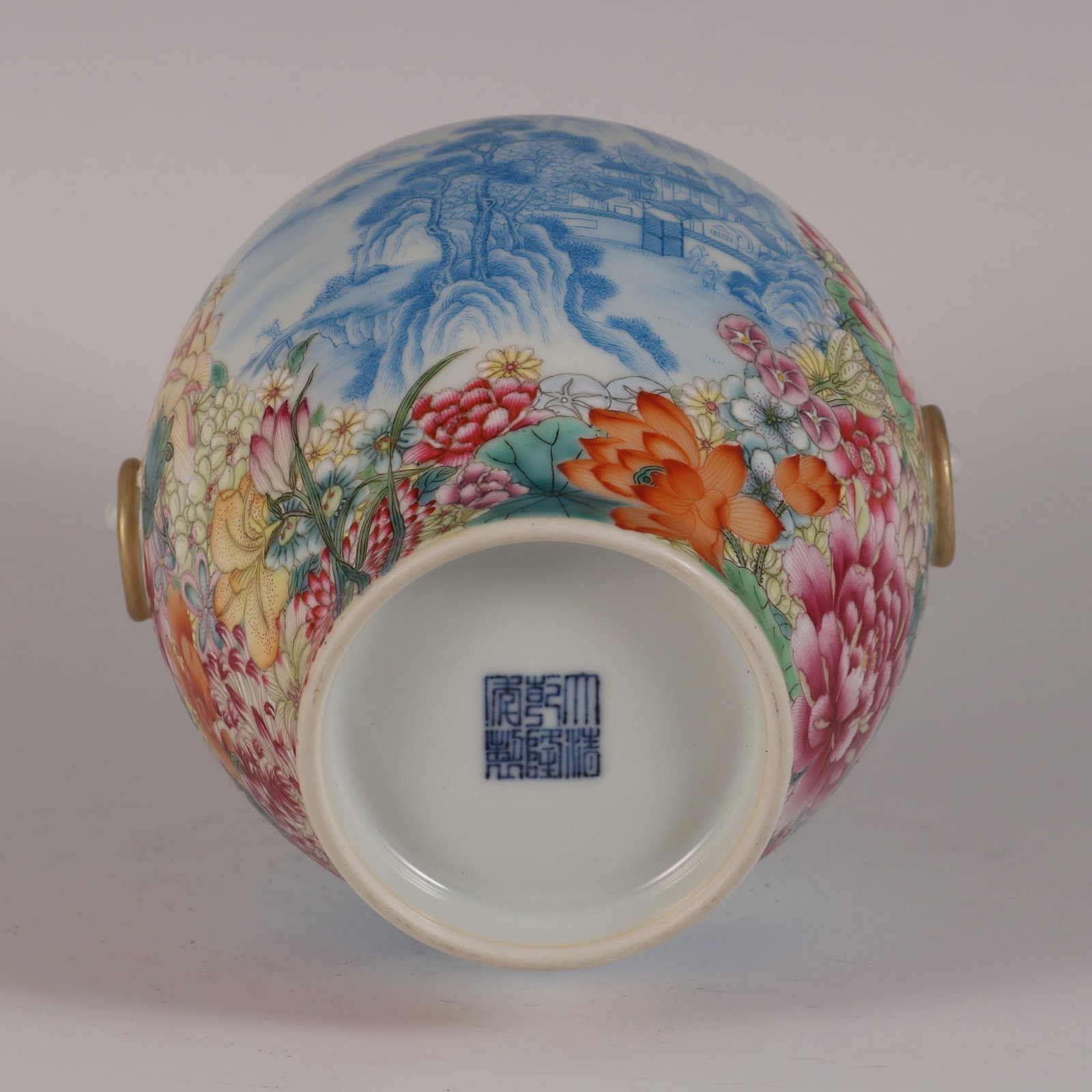 An Exquisite Enamel Flower Pattern Landscape Pattern Double-Ears Vase - 9