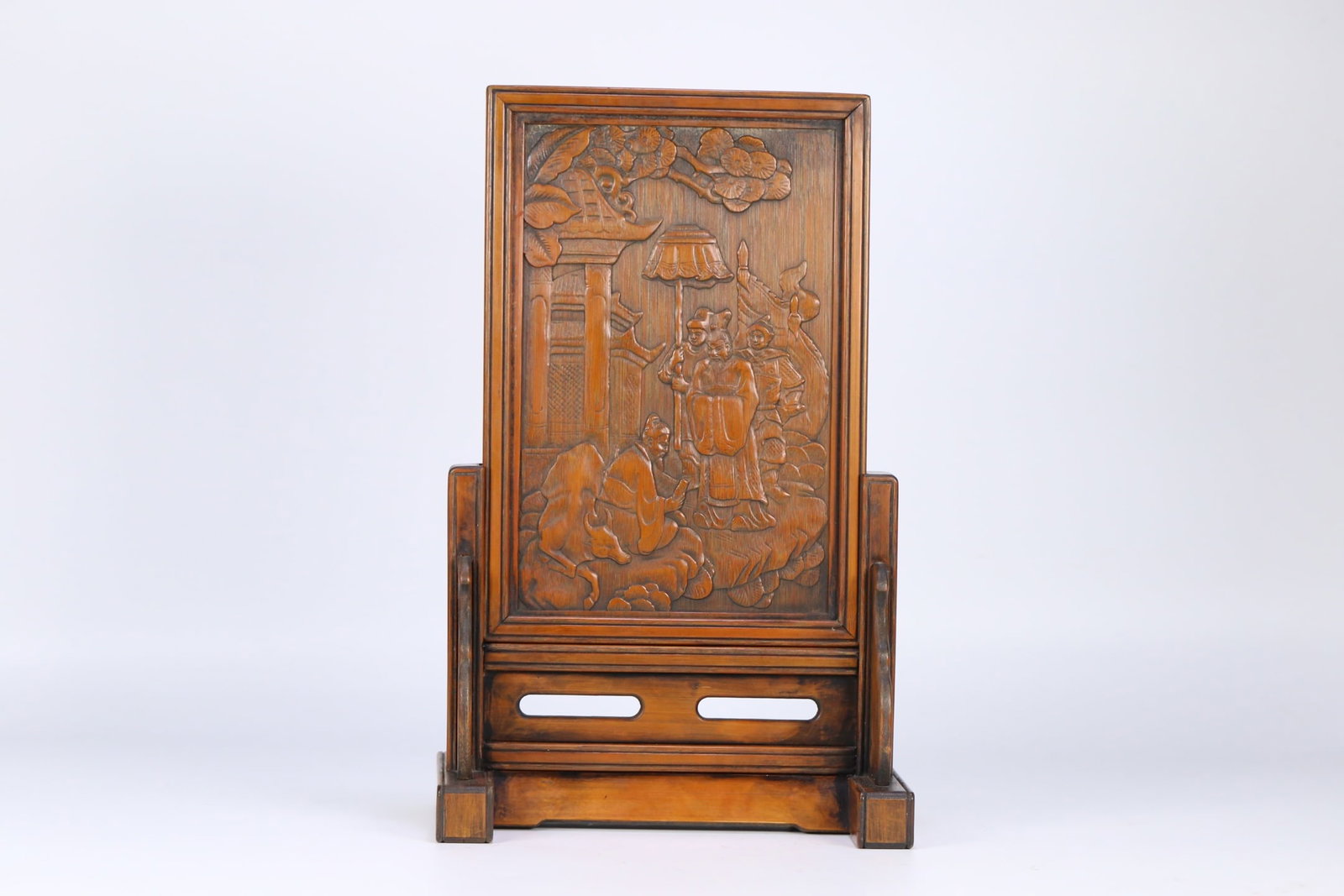 A Rare Wood Character and Story Pattern Table Screen,With Poem: A Rare Wood Character and Story Pattern Table Screen,With Poem,Qing Dynasty, ChinaSize:13inx8.3inx4.7in竹雕人物故事纹台屏,带诗文
