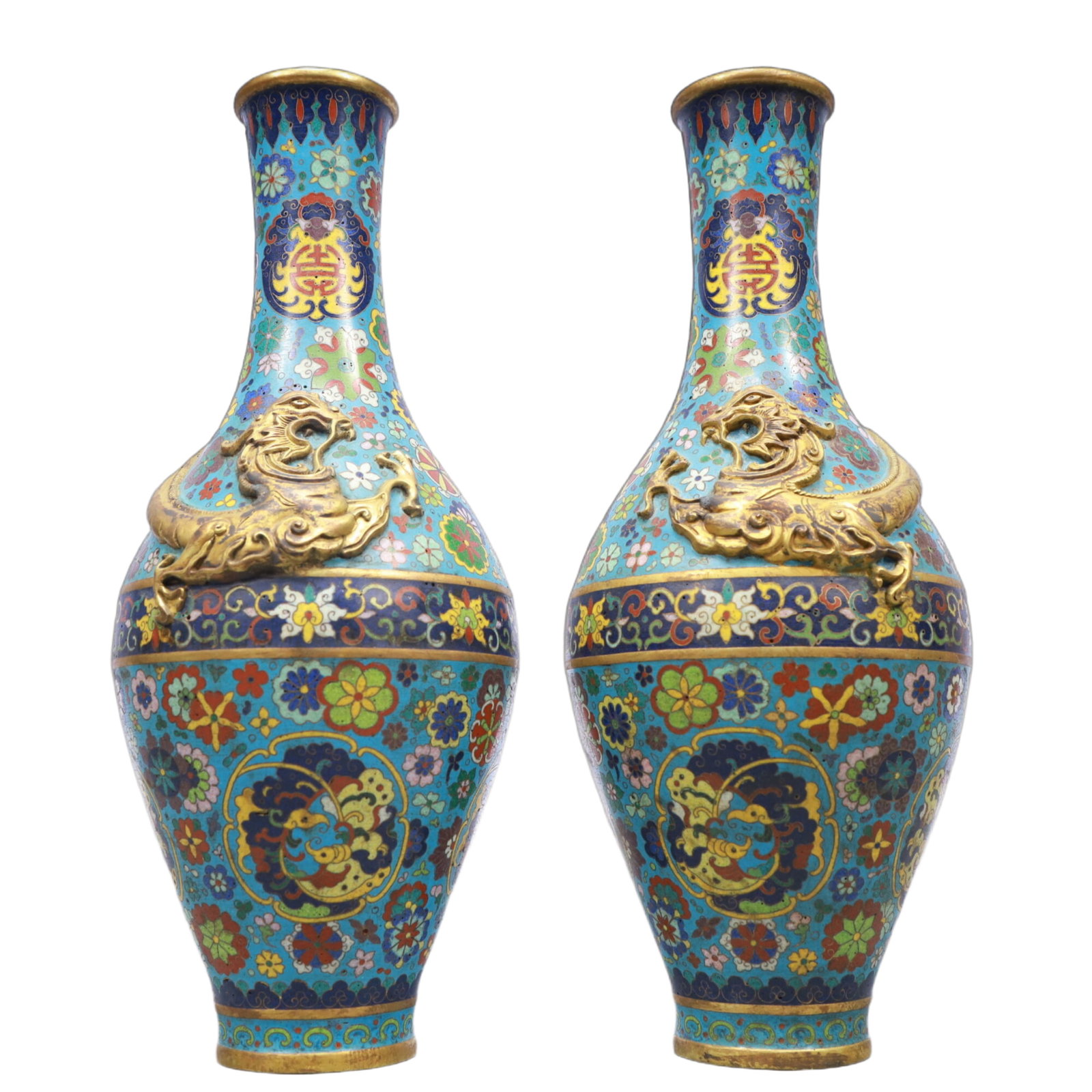 A Pair of Exquisite Cloisonne Flower and Dragon Pattern Vases: A Pair of Exquisite Cloisonne Flower and Dragon Pattern Vases,Qing Dynasty, China,Qianlong Four-character Mark,Size:4.7inx11.8in Weight:2350g 一对景泰蓝花卉&#