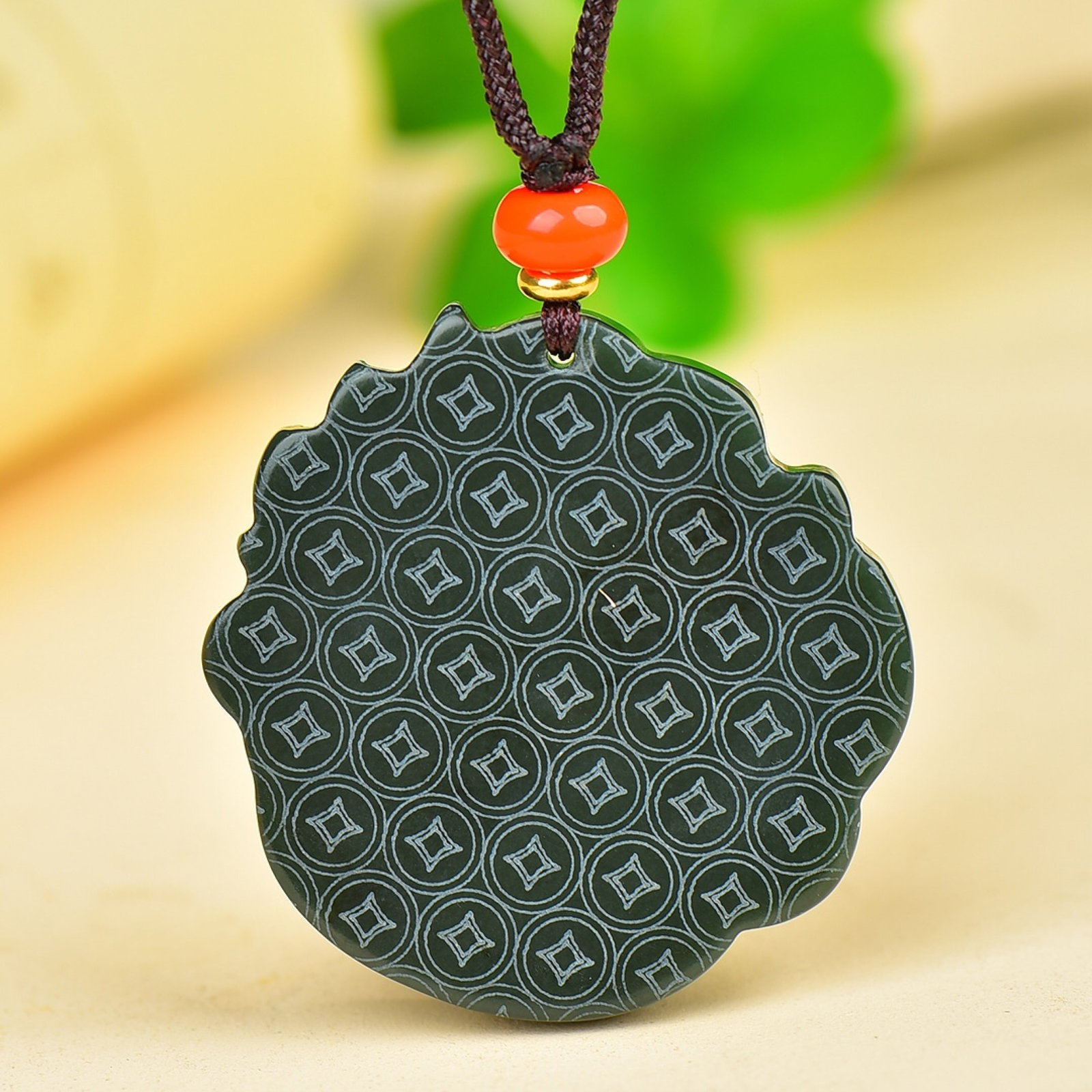 An Exquisite Jasper Dragon Pattern Pendant - 5
