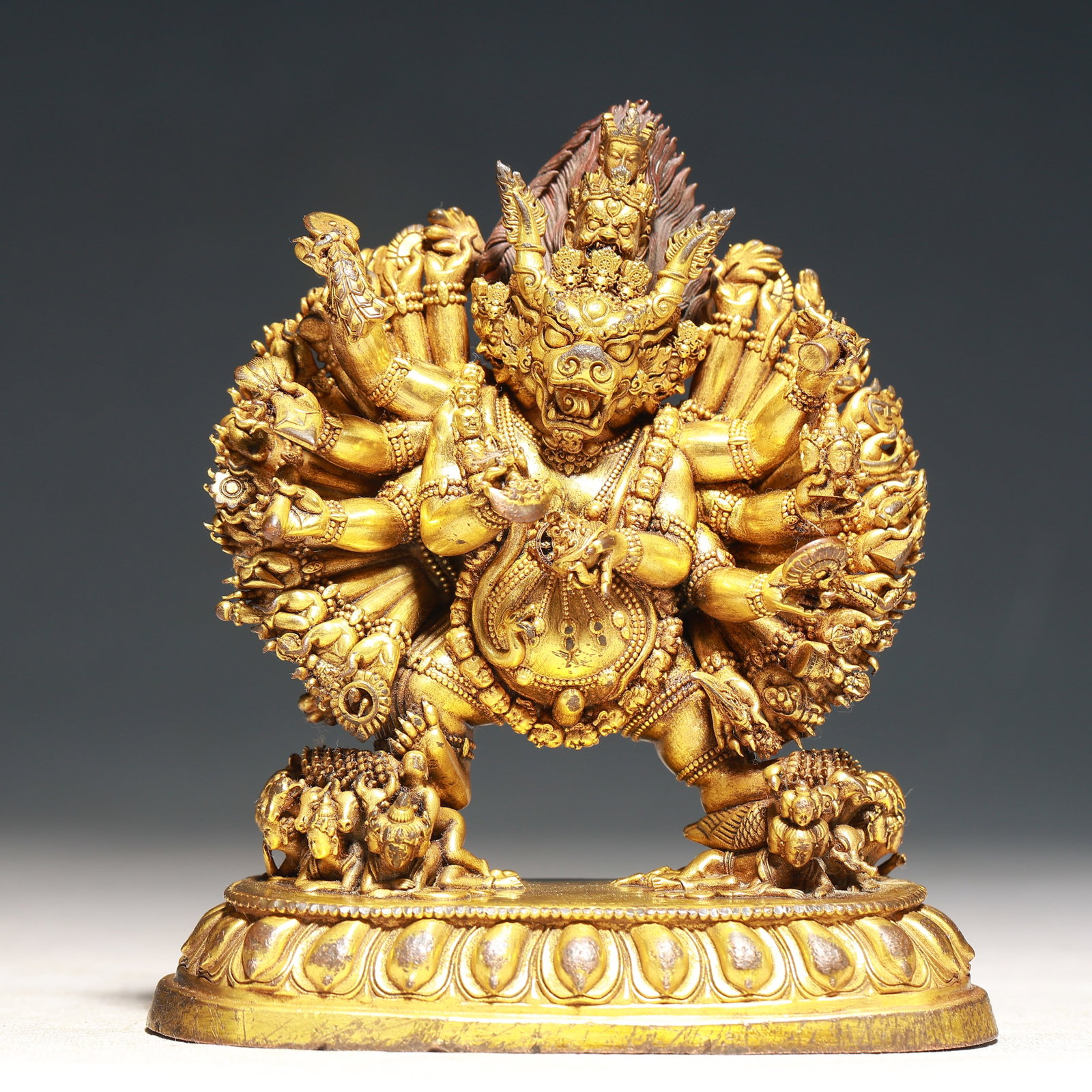 A Solemn Gilt Bronze Statue of Yamantaka: A Solemn Gilt Bronze Statue of Yamantaka,Qing Dynasty,China,Size:4.7inx2.4inx5.1in,Weight:800g 铜鎏金大威德金刚像,中国清代